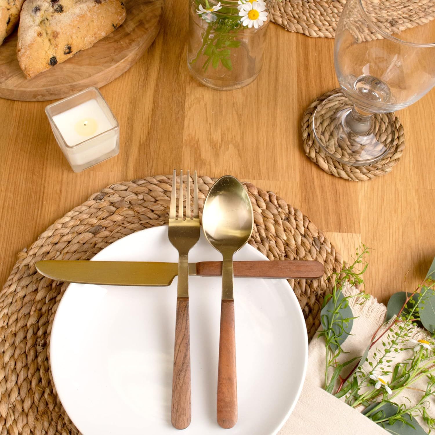 KAZI Essentials Boho Coasters for Drinks - Set of 6, Natural Wicker Raffia Woven Coasters, Eco-Friendly Handmade by African Artisans, Housewarming Gift, Coastal, Cottage D&eacute;cor (Natural Cattail)