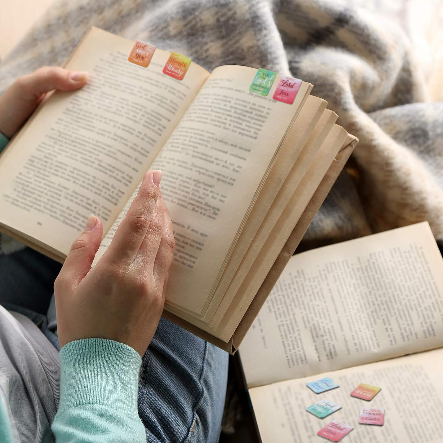 Dianelhall 96 Pieces Bible Verse Magnetic Bookmarks 16 Styles Christian Magnet Book Markers Inspirational Motivational Encouraging Magnetic Page Clip for Women Men School Office Supplies