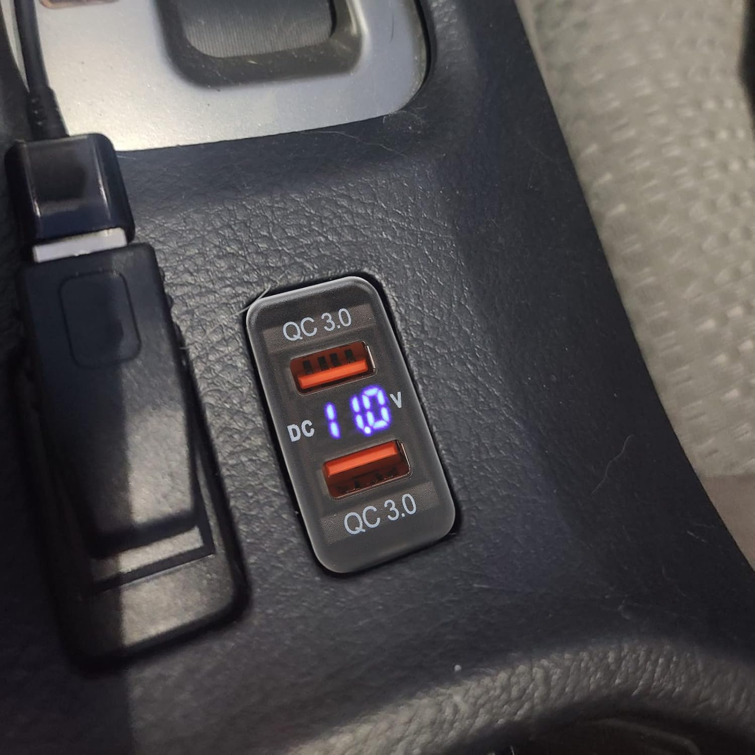 Dual USB Port Socket Car Power Adapter Overheat Proof LED Indicator QC3.0 Fast Charge DC 12V-24V for Hilux (1.57X0.87 Inch) image number 6