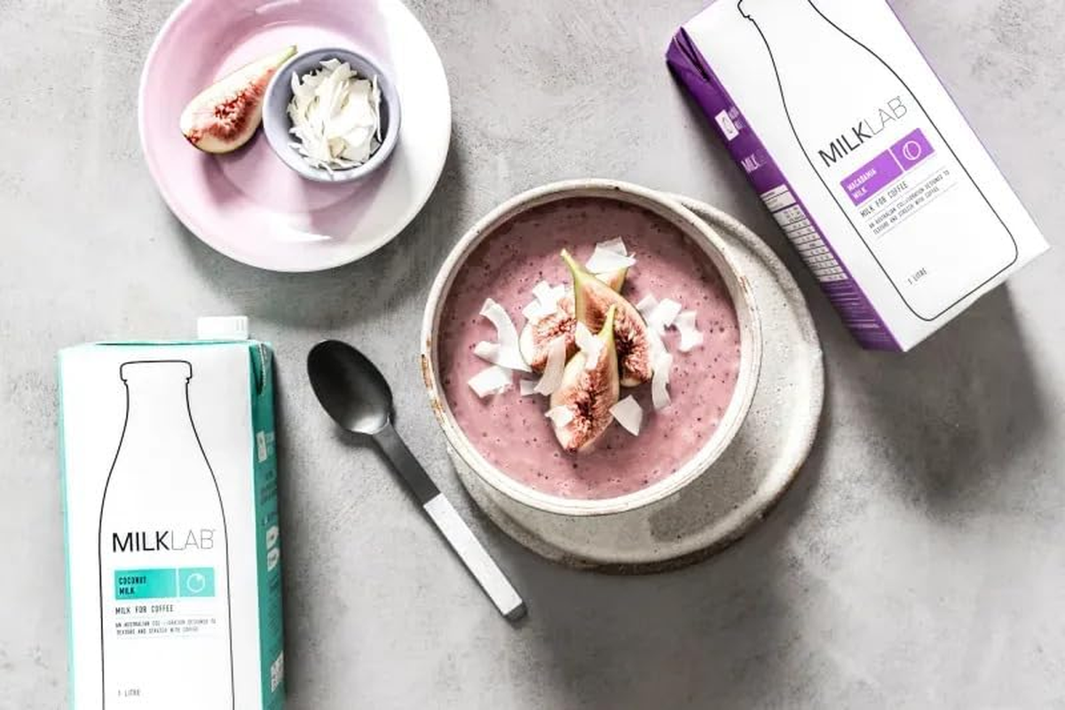 MILKLAB Macadamia 1 Litre, Plant-Based Beverage, a Decadent, Creamy Flavour to Complement Espresso Coffee image number 4