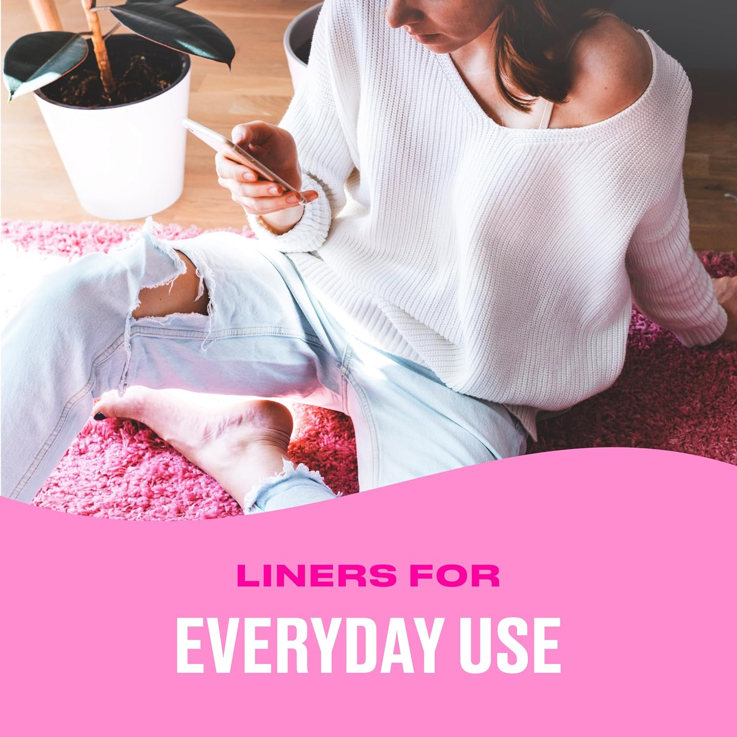 Carefree Thong Regular Unscented Liner, 49 Ounce image number 4