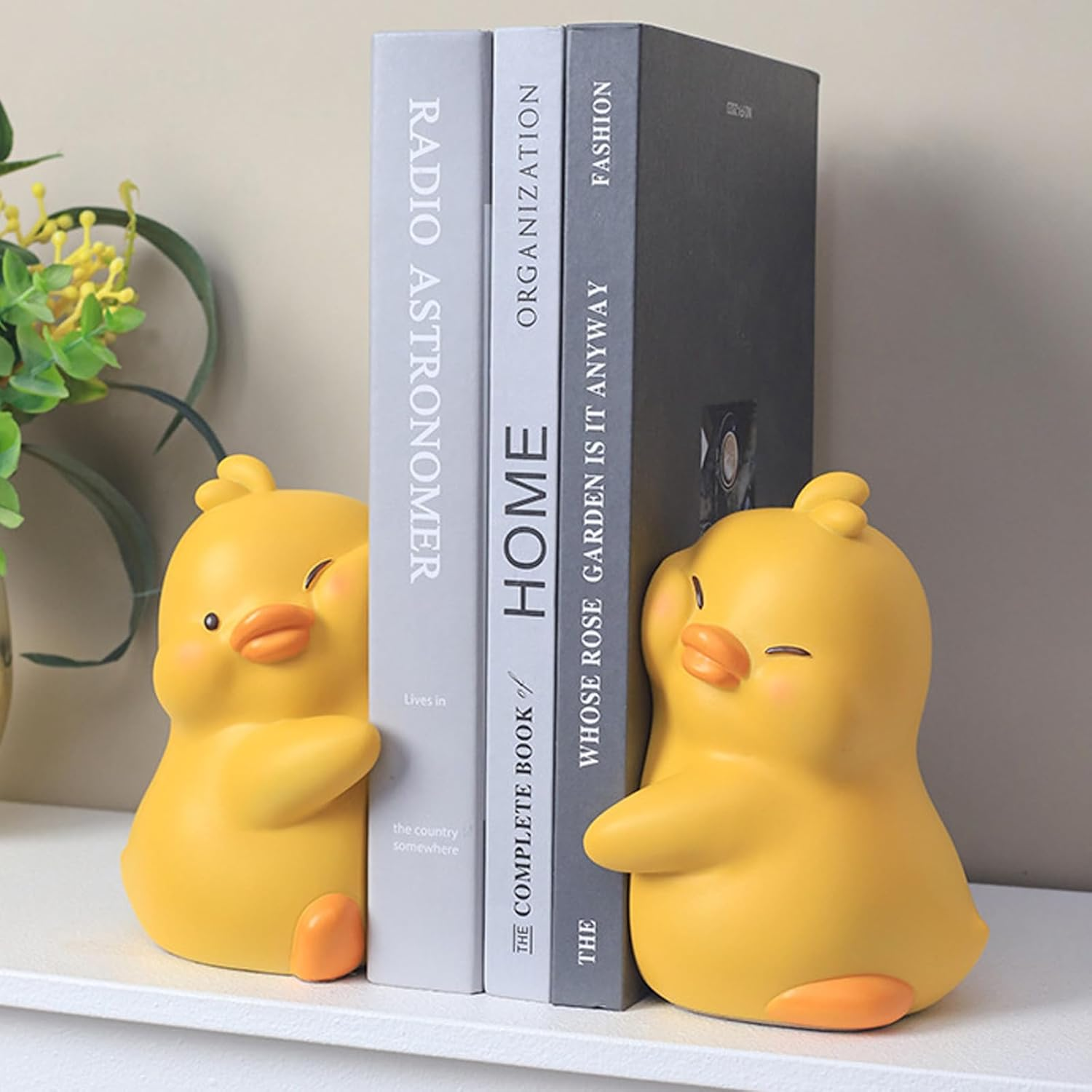 Hug Duck Bookends to Hold Books, Cute Book Ends Decorative Bookends for Shelves, Creative Resin Book Holders for Shelf Desk Home Office Decoration (Yellow Duck) image number 1