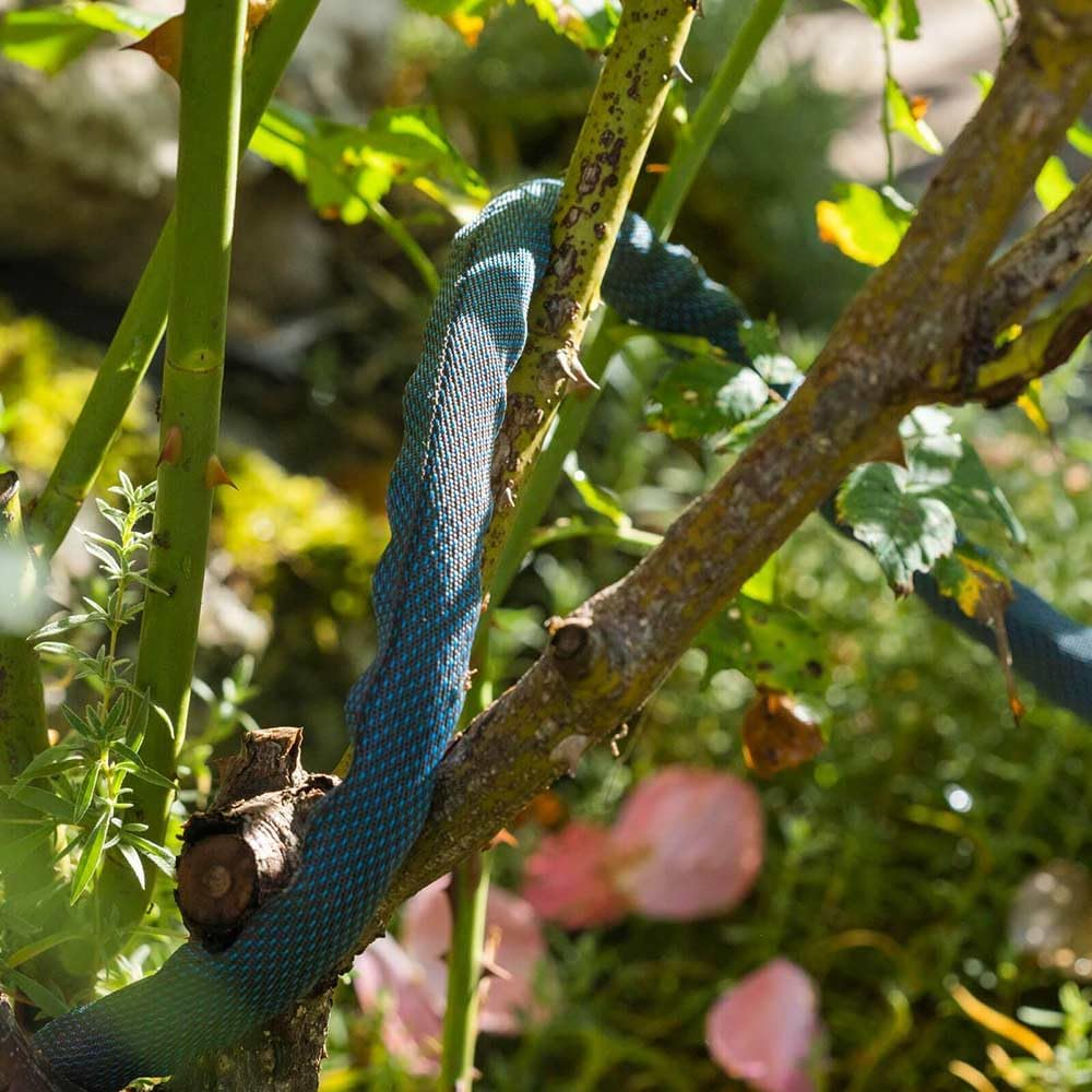 Gardena Liano Xtreme 1/2 Inch, 15M Set: Extremely Robust Textile Garden Hose, for Indoor Water Taps, with PVC Inner Tube, Lightweight, Weather-Resistant (18465-20) image number 1