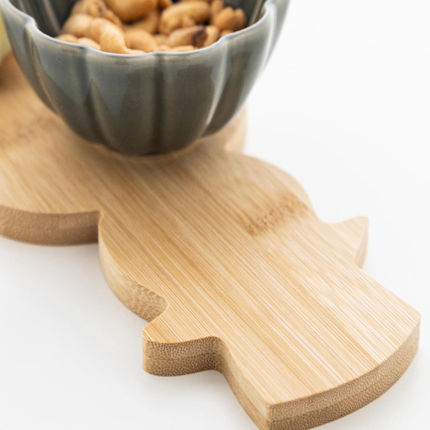 Set of 2 Chopping Boards, Kitchen Boards, Breakfast Board, Bread Plate, Snack Board, Certified According to (EC) No. 1935/2004 in 6 Designs Chicken Pig Cow Christmas Tree Fish Snowman (Snowman) image number 4