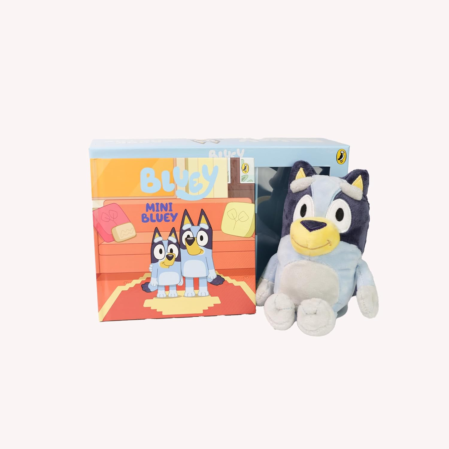 Bluey: Mini Bluey and Bluey Toy Box Set: Book and Plush Toy Gift for Little Bluey Fans image number 6