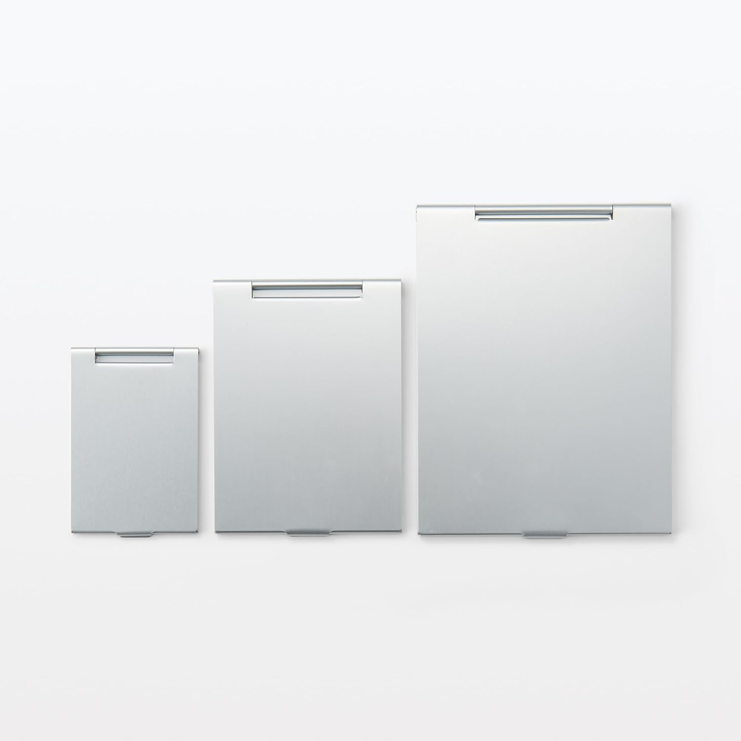MUJI OHG63A3A Aluminum Folding Mirror, S 3.7 X 2.5 X 0.17 Inches (93 X 63 X 4.4 Mm) image number 2