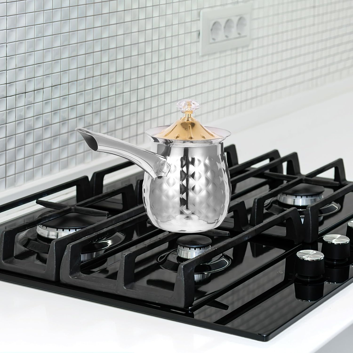 ABOOFAN Stainless Steel Milk Pitcher Household Steaming Pitcher with Ergonomic Handle for Espresso Latte Art Cappuccino Frothing Clean Milk Frothing Cup for Coffee Brewing Random Color image number 2