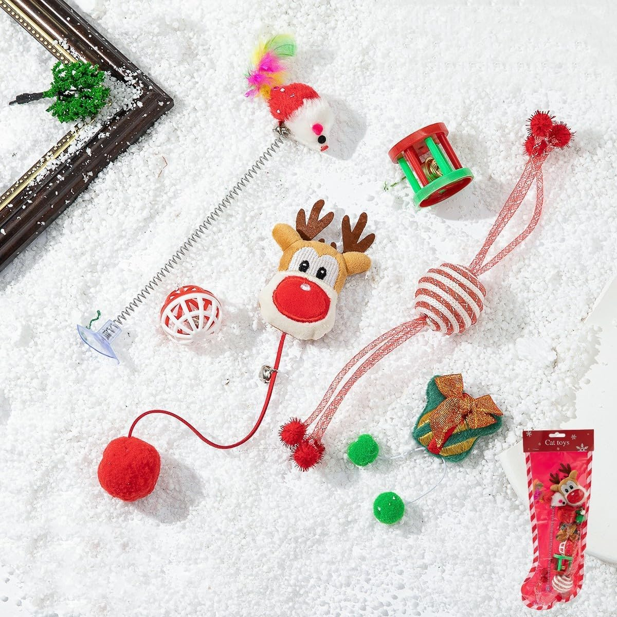 Mumoo Cat Christmas Stocking Cat Toys,7 Pcs Christmas Interactive Cat Toys Set for Christmas Cats Gift with Squeaky Toys, Balls, Cat Teaser Toys（Elk 6 PCS） image number 2