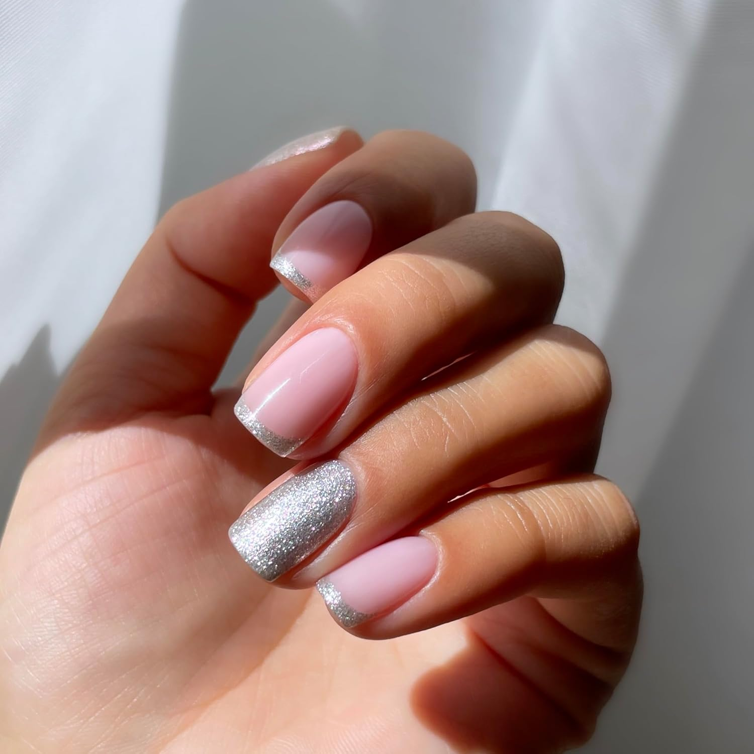 Semilac Duopack UV Nail Polish 582 Natural Rose 7 Ml & Nail Oil Strawberry Vanilla 7 Ml image number 2