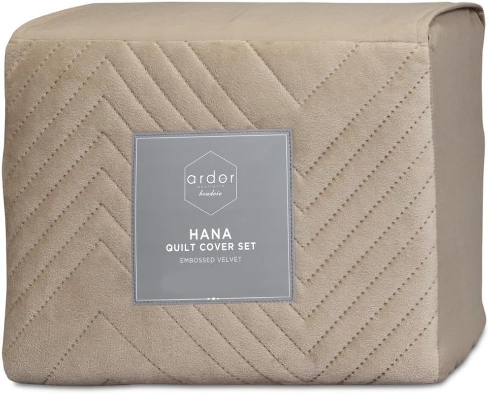 Hana Embossed Velvet Quilt Cover Set, Stormy Sea, Queen image number 3