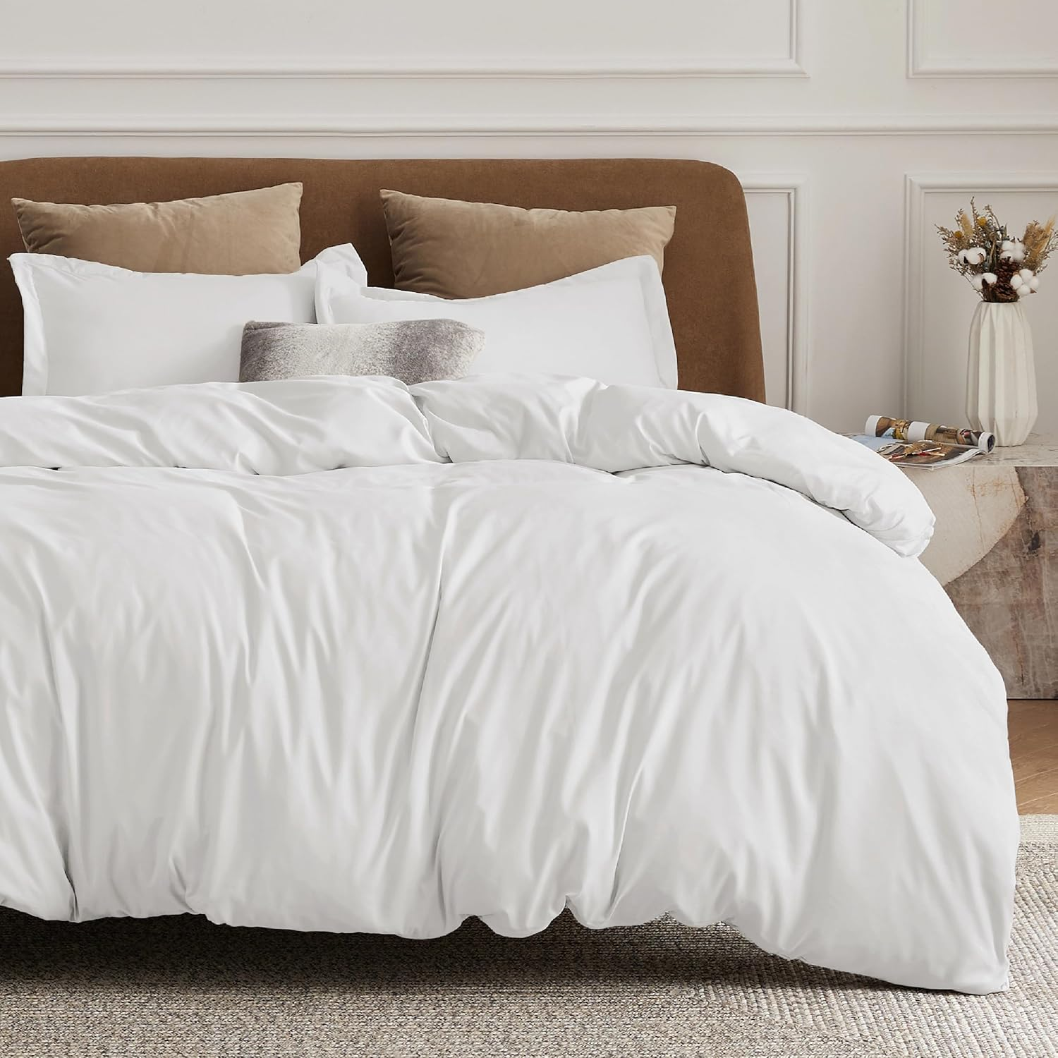 Bedsure Quilt Cover Super King Size - 1200TC Soft Double Brushed Bedding Set for Kids & Adults, Zipper Closure, 3 Pieces, Includes 1 Doona Cover (270X240 Cm) & 2 Pillow Shams, NO Comforter, White image number 4