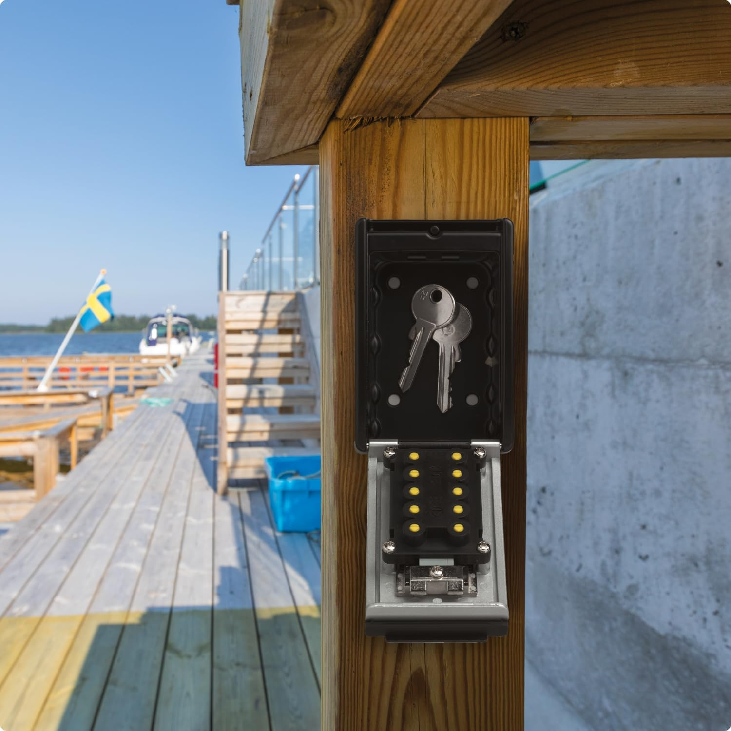 ABUS Keygarage 767 - Wall Mounted Key Box with Handle - with Key Code - for Keys or Small Valuables - Black/Silver