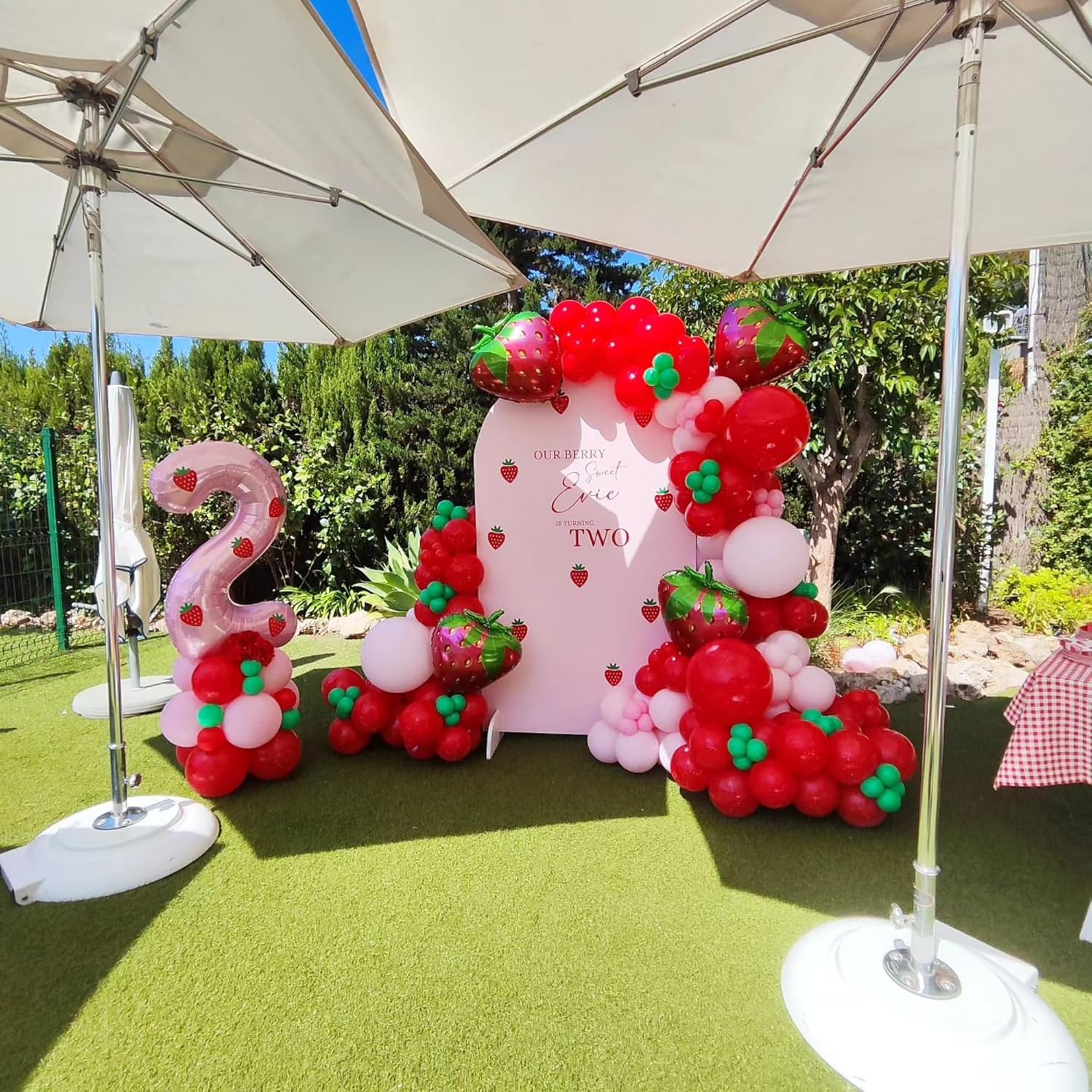 102 Pcs Strawberry Balloon Arch Garland Kit