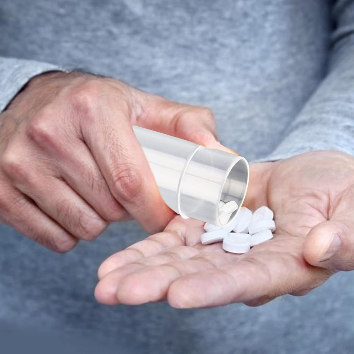 EVGATSAUTO 5Ml Sample Bottles, 50Pcs Plastic Vials White Translucent with Good Hardness Sealing for Paste Solid Powder Pills Seeds image number 6