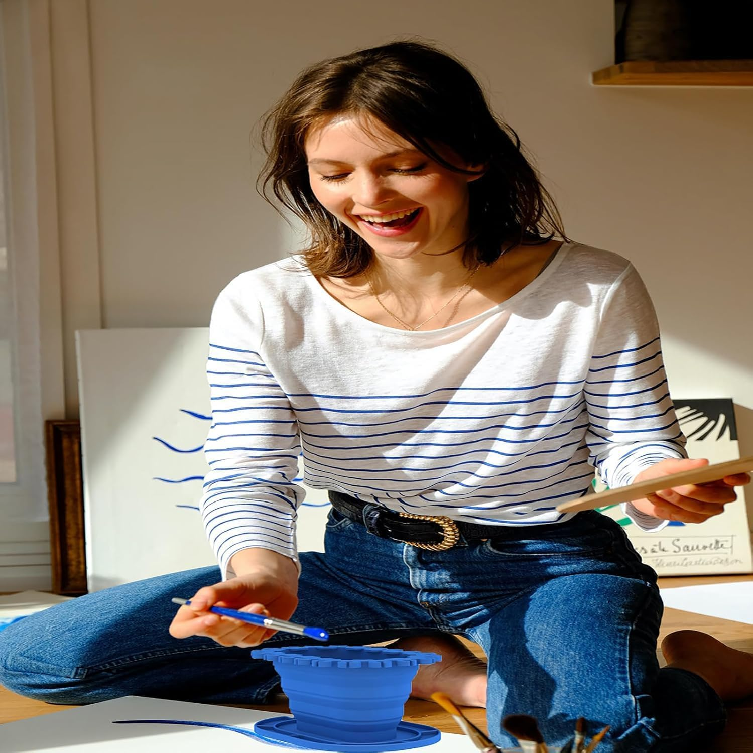 Paint Brush Cleaner Rinse Cup (All-In-One), Foldable Brushes Holder & Brush Cleaning Cup for Acrylic, Watercolor, and Water-Based Mediums, for Fine Art, Studio, Classroom (Blue)