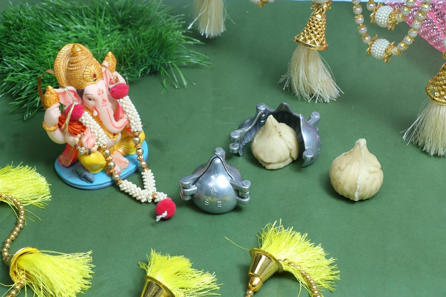 Modak Maker Mould Aluminum for Ganpati, Diwali, Dasra, and Other Festival Set of 2 image number 6