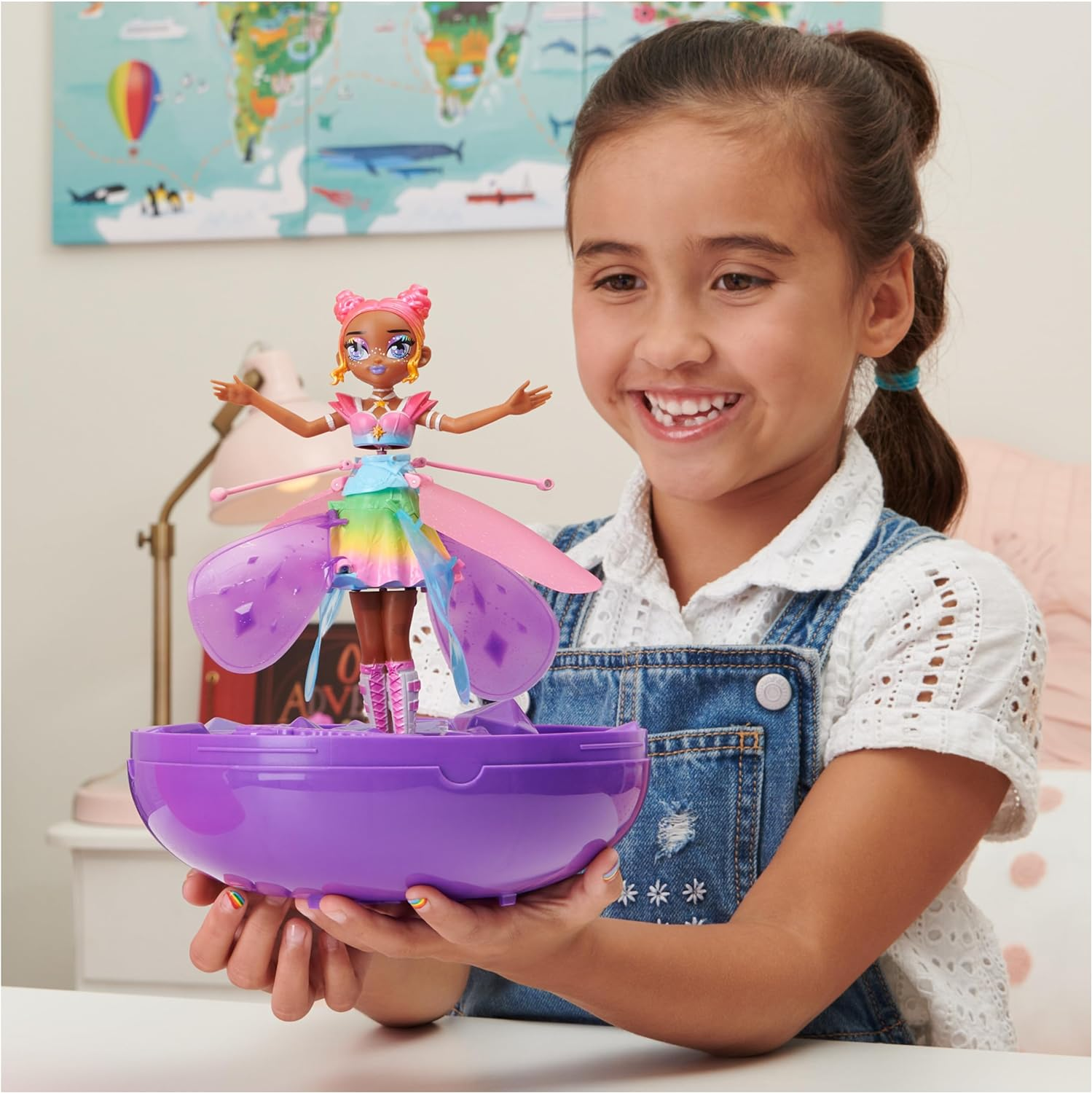 Hatchimals Pixies, Crystal Flyers Rainbow Glitter Idol Magical Flying Toy Doll with Lights, Kids Toys for Girls Ages 6 and Up image number 3