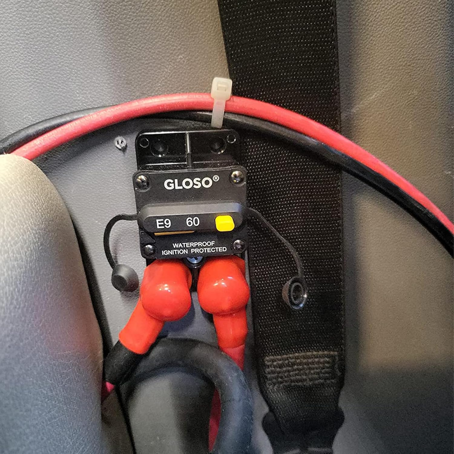 GLOSO E9C Waterproof Circuit Breaker 12V-48V DC 30 Amp Extended Surface Mount 5/16" Diagonal Stud for Marine RV Truck Use IP67 Rated Manual Reset Function(30A)