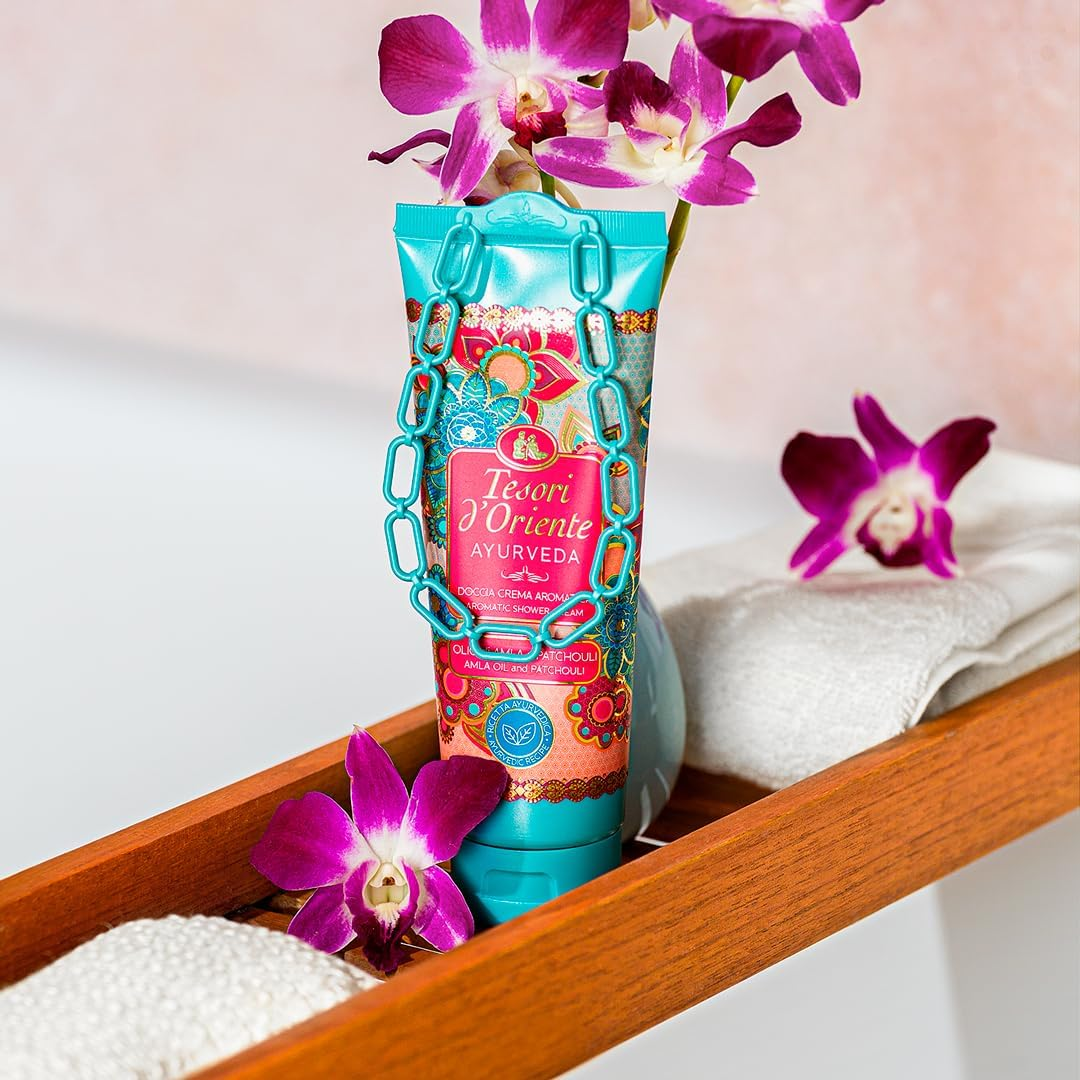 Tesori D'Oriente - Ayurveda Shower Cream with Notes of Amla and Patchouli, Gently Cleanses the Skin and Gives Radiance and Softness, 250 Ml