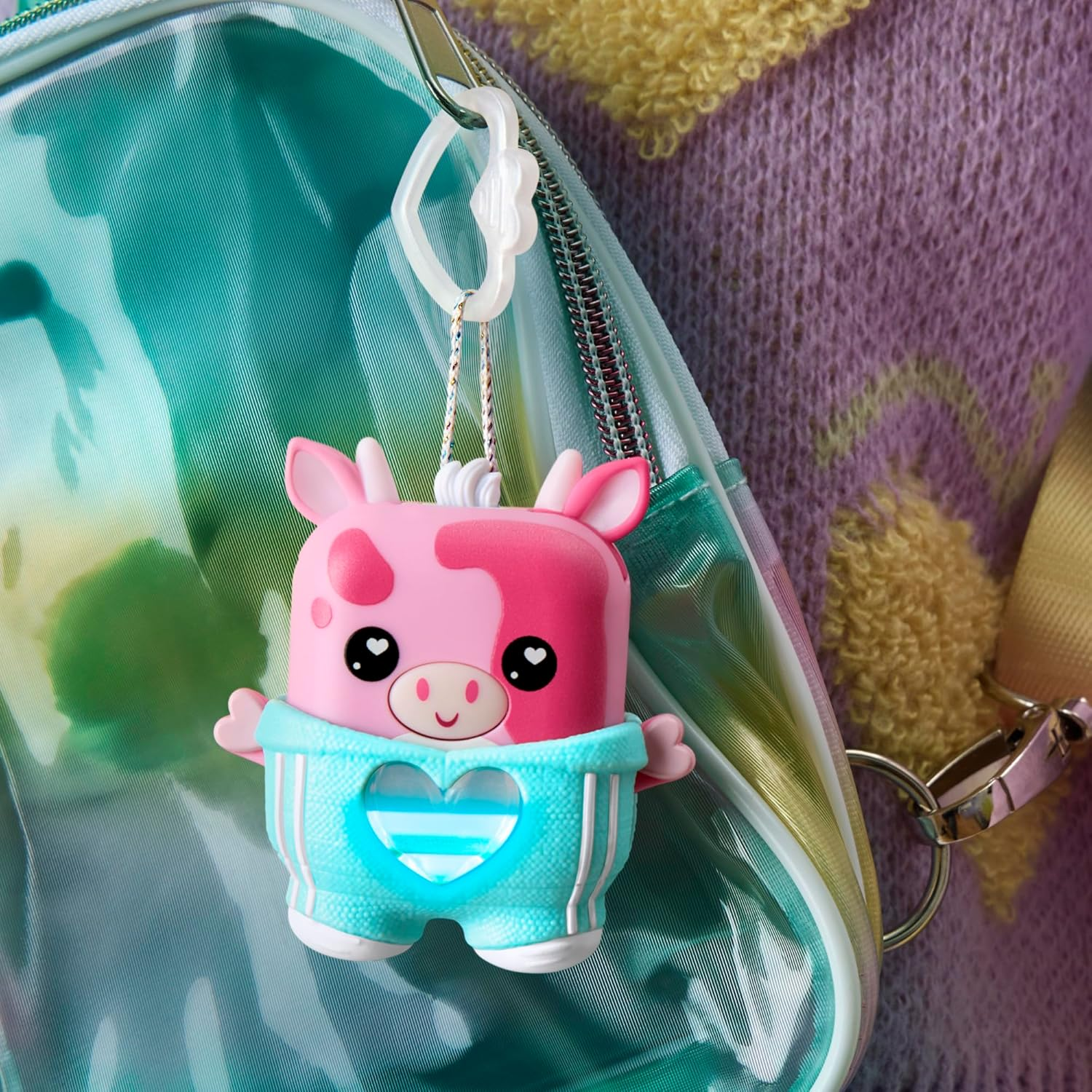 Hasbro Nano-Mals Mootilda the Pink Cow, Electronic Pet Cow Toy, 70+ Responses, Interactive Fidget Toys for Girls & Boys Ages 5+ image number 6