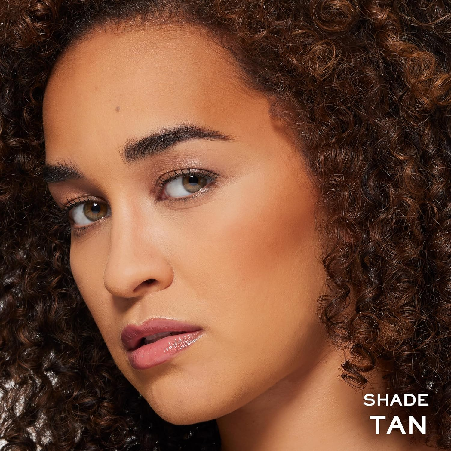 Lanc&ocirc;me Teint Id&ocirc;le Ultra Wear Skin Transforming Bronzer - up to 24H Wear - Blendable & Buildable - Weightless & Natural-Looking Sun-Kissed Effect image number 3