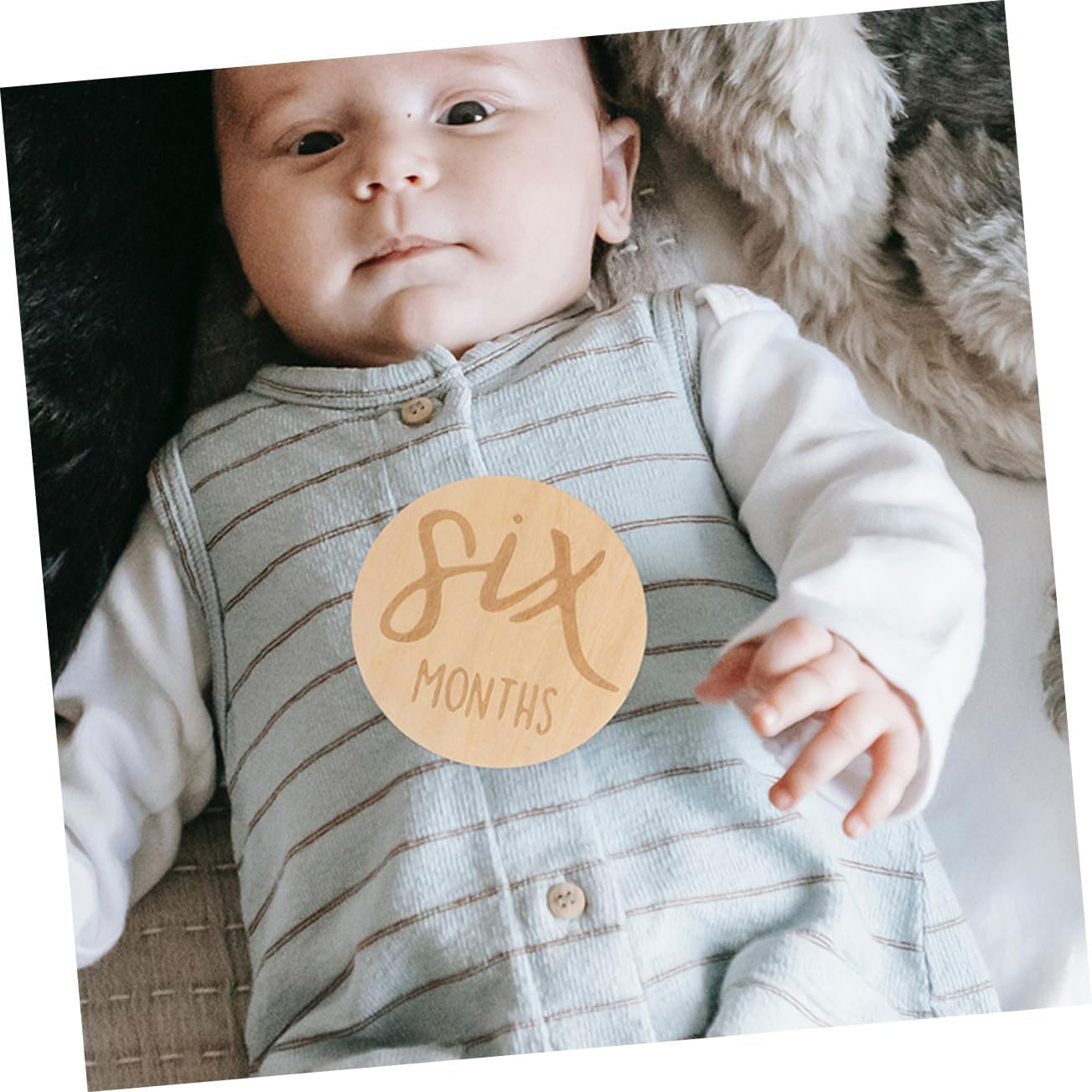 12 Pcs Double Sided Wooden round Monthly Milestone Discs Growth Marker Photo Props Pregnancy Journey Sign Durable and Sturdy Room Decor Parents image number 4