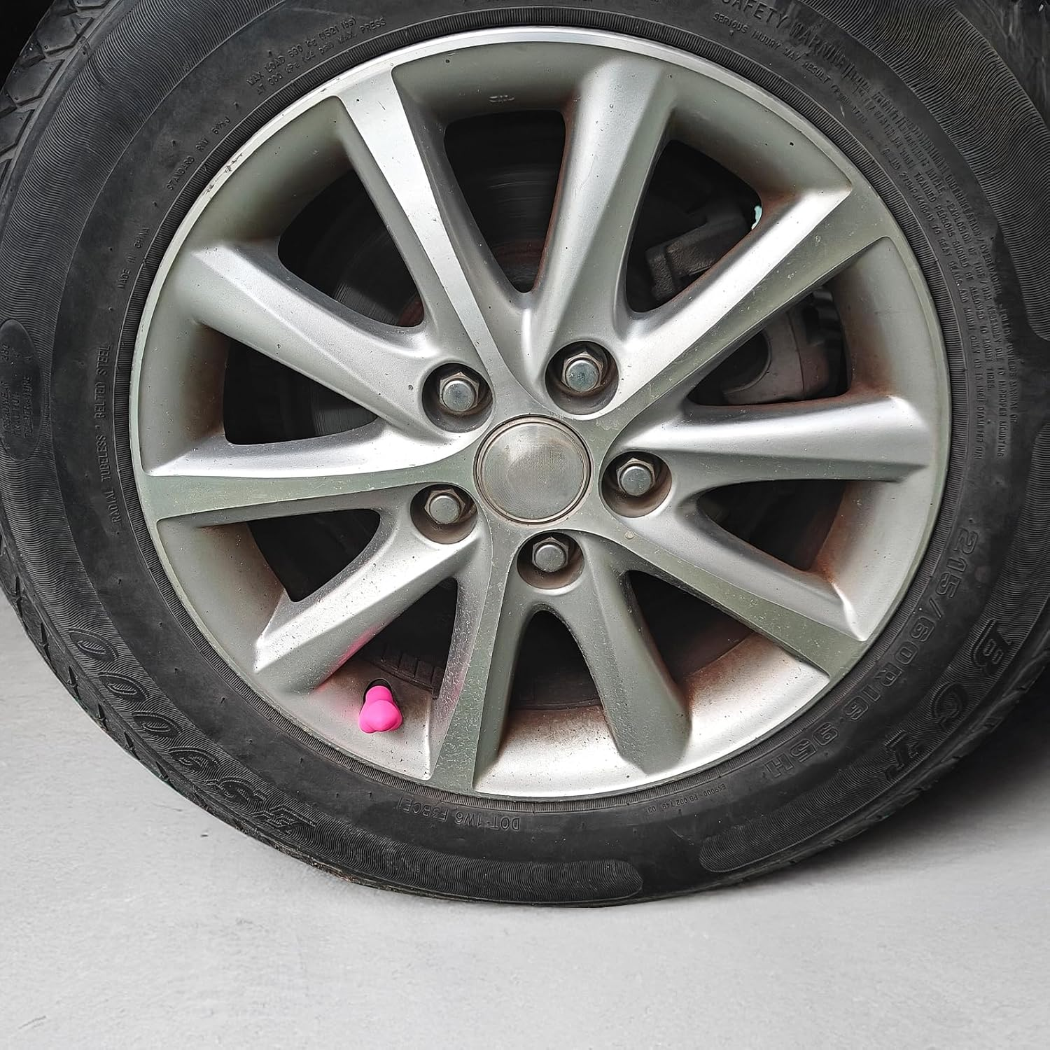 Creative Funny Valve Stem Caps | Prank Tire Valve Decorations | Dustproof and Waterproof, Durable | Suitable for Cars/Bikes/Motorcycles | the Style You&rsquo;Ve Been Looking For(8Pcspink)