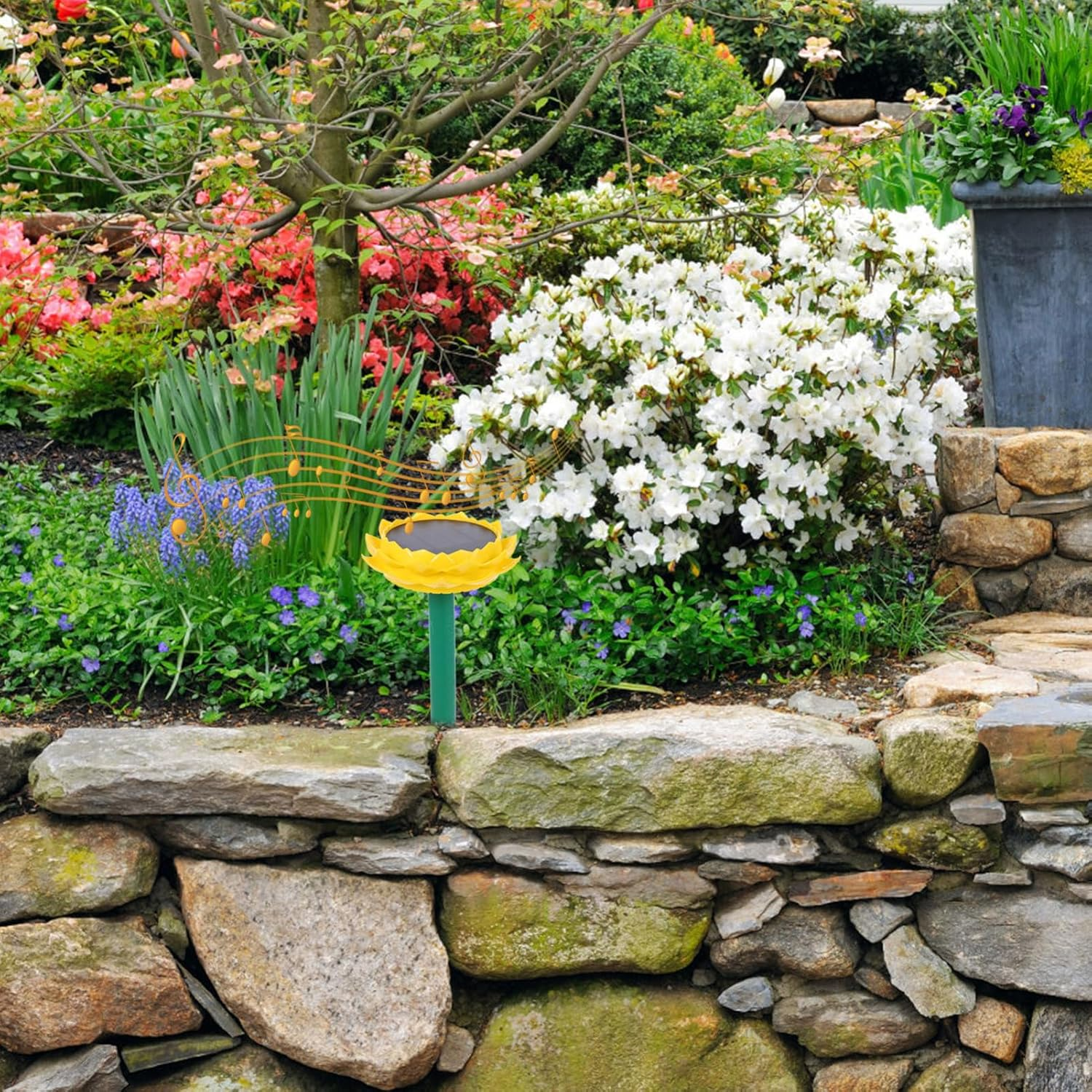 Homoyoyo Solar Speaker Lotus Shape Outdoor Music Speaker for Garden Patio Design - Yellow image number 6