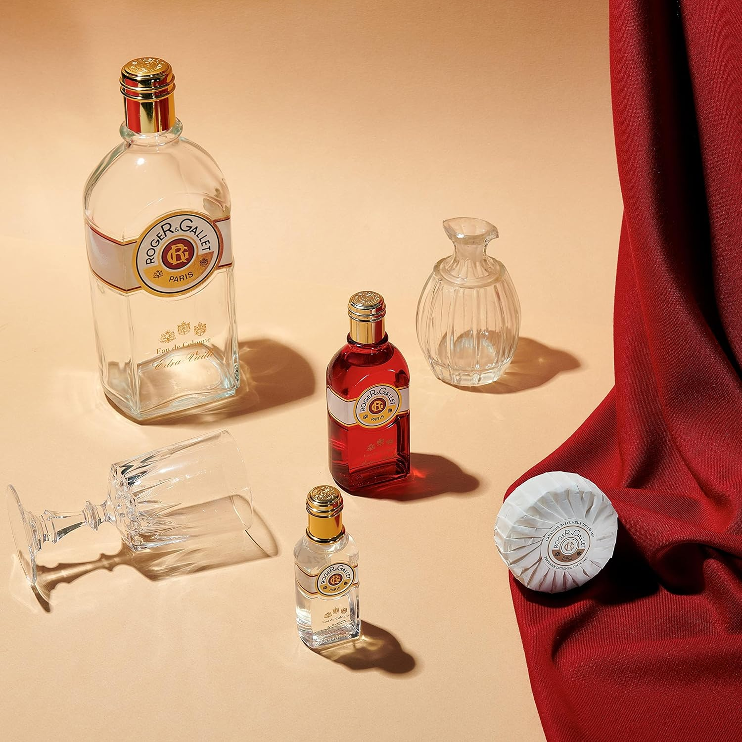 ROGER & GALLET Jean-Marie Farina Savon Perfume 100 G - 100 Ml image number 2