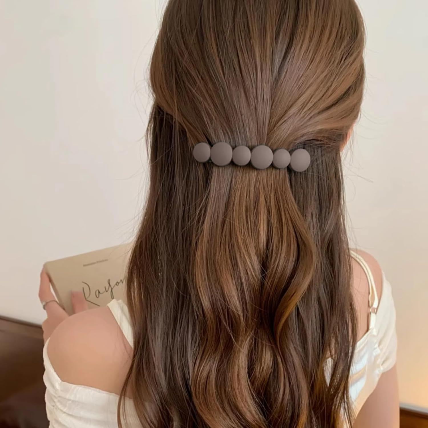 SSKHE 4 Pieces Stylish and Elegant Spring Hair Clip, French Vintage Design, Hair Accessories, Side Clip, Automatic Hair Clip, Small Hairpin Set for Women and Girls image number 1