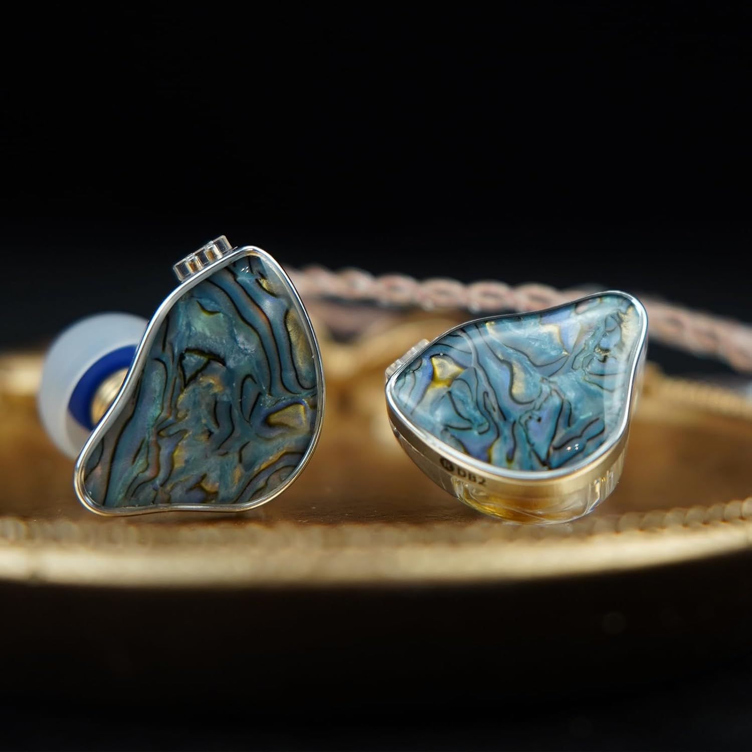 NICEHCK DB2 IEM Earphones without Microphone: Resin 1BA 1DD Hybrid in Ear Monitor Headphones with 2Pin Detachable Cable, 3.5Mm Wired Earbuds for Gaming/Audiophile/Musician/Singe (Blue) image number 3