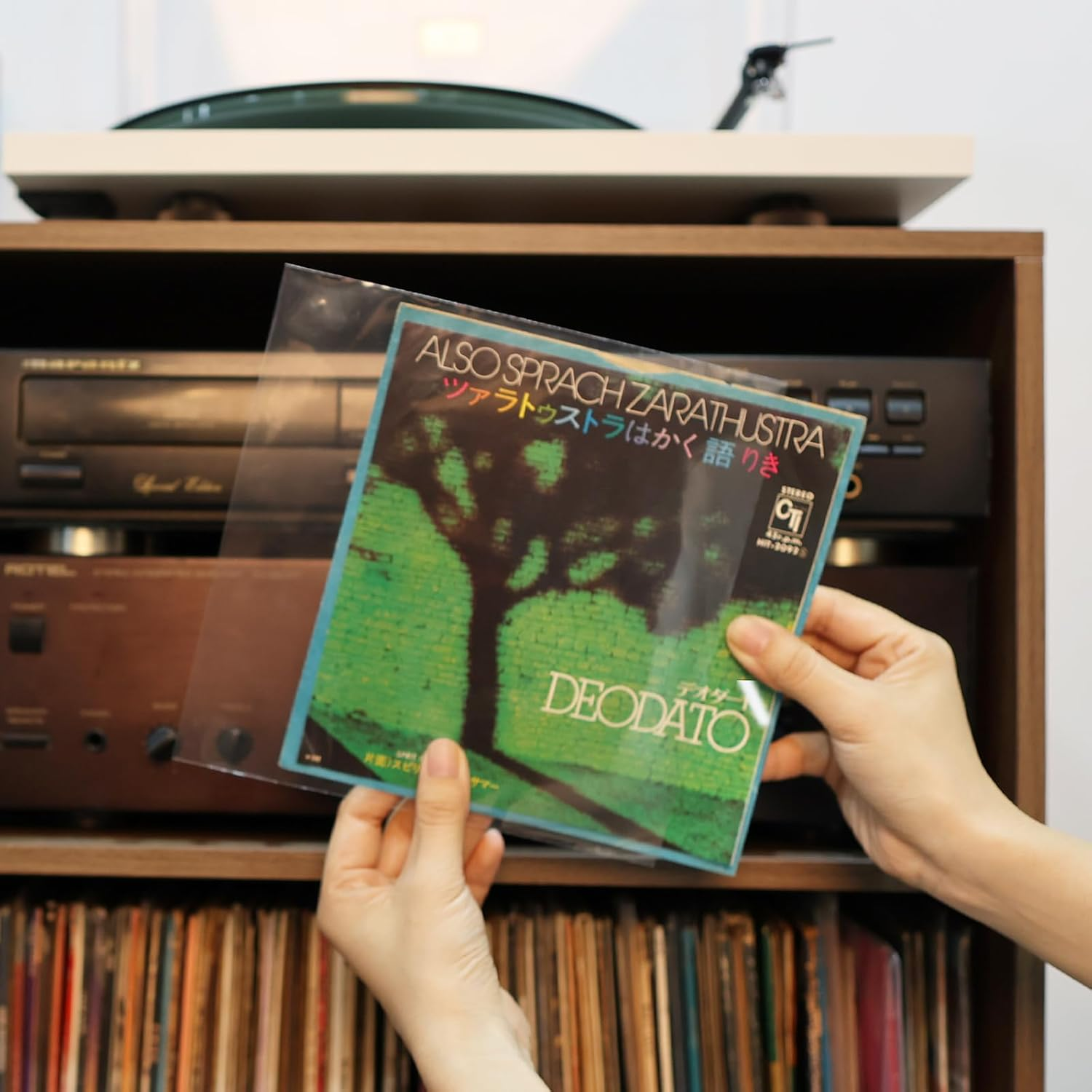 Sdroceryam 7 Inches Vinyl Record Outer Sleeves, 50Pcs Clear EP Album Covers Anti- Static Outer Sleeves for 45 RPM Record Collection Protection image number 2