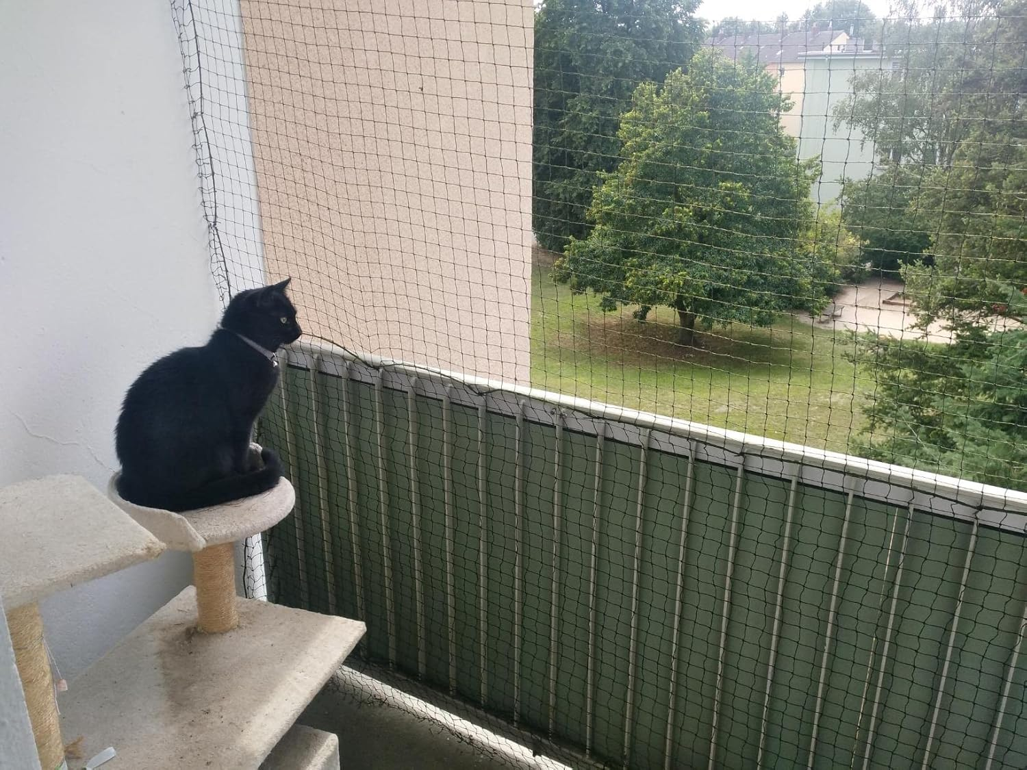 Cat Balcony Net Cat, Balcony Fence for Pets, Cat Netting Anti-Fall, Transparent Nylon Pet Mesh Fence for Dogs & Cat, Pet Safety Net for Balcony/Stairs/Window - 8X3Cm(26 X 10 Ft)