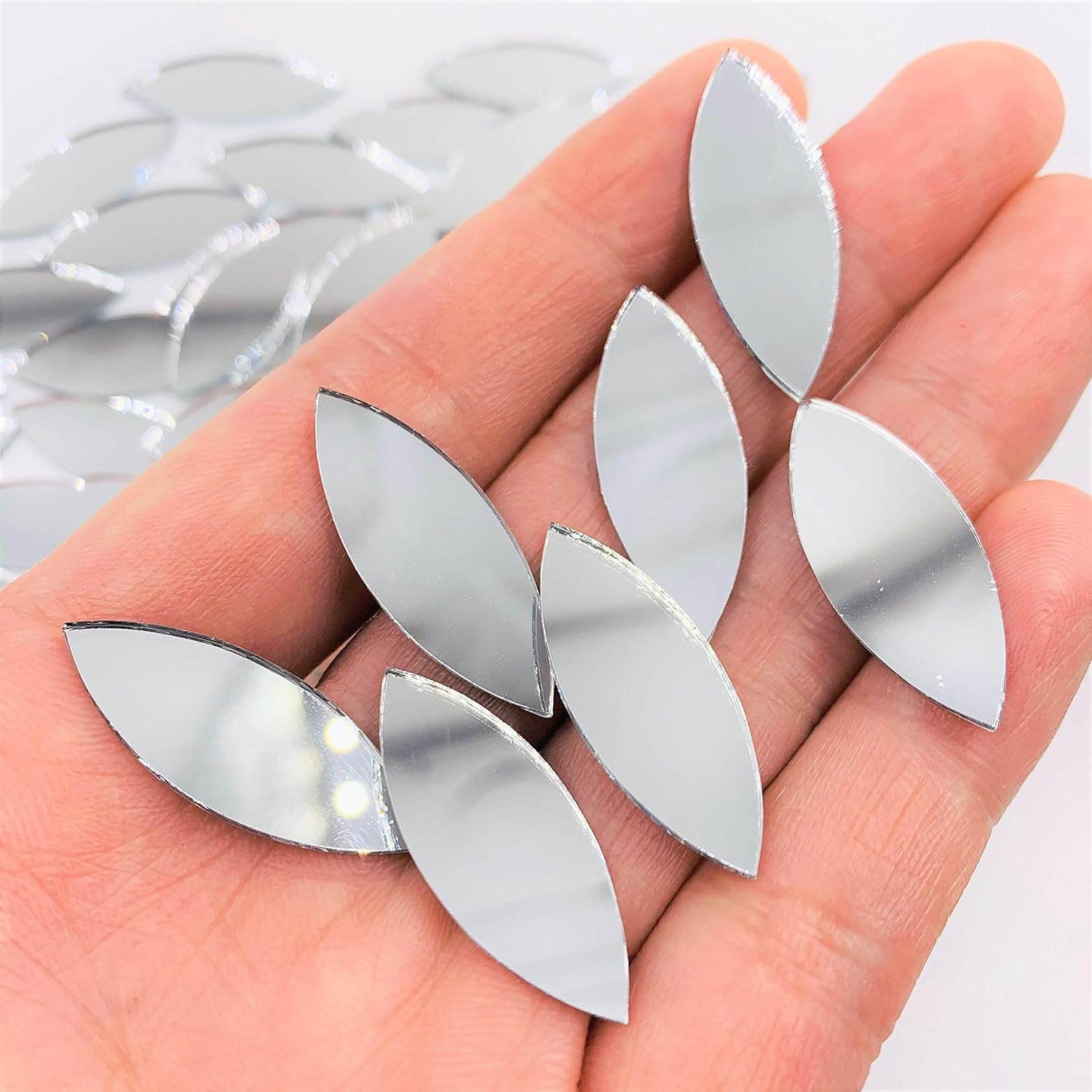 Chenrui150Pcs Petal Shaped Mirror Mosaic Tile Craft Mirrors (Silver) image number 4