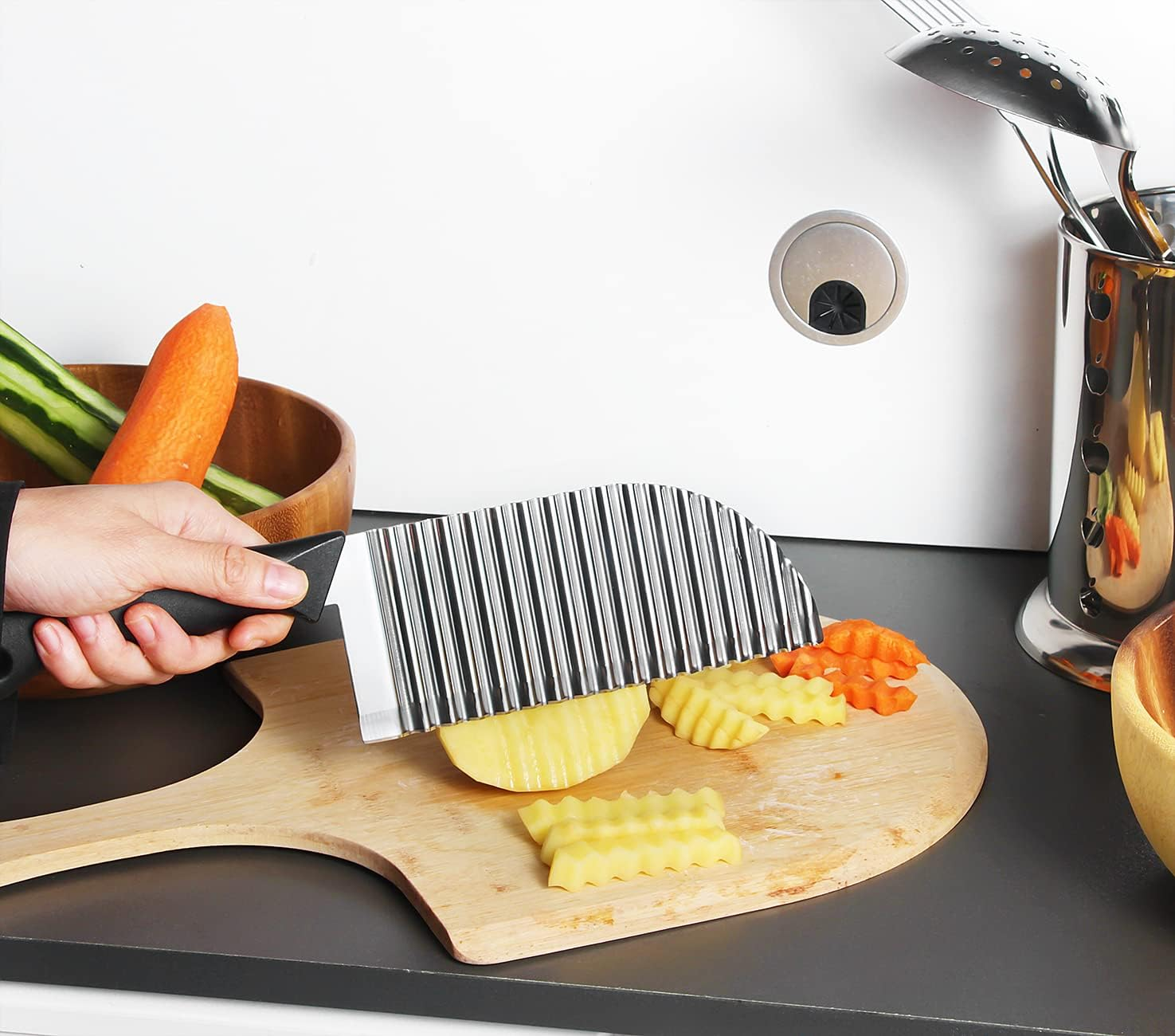 Crinkle Cutter Vegetable Stainless Steel Deeper Crinkle Slicer Sharp Blade with Hang Hole Wavy French Fries Chopper for Potato, Carrot, Etc (Silver) - Silver image number 3