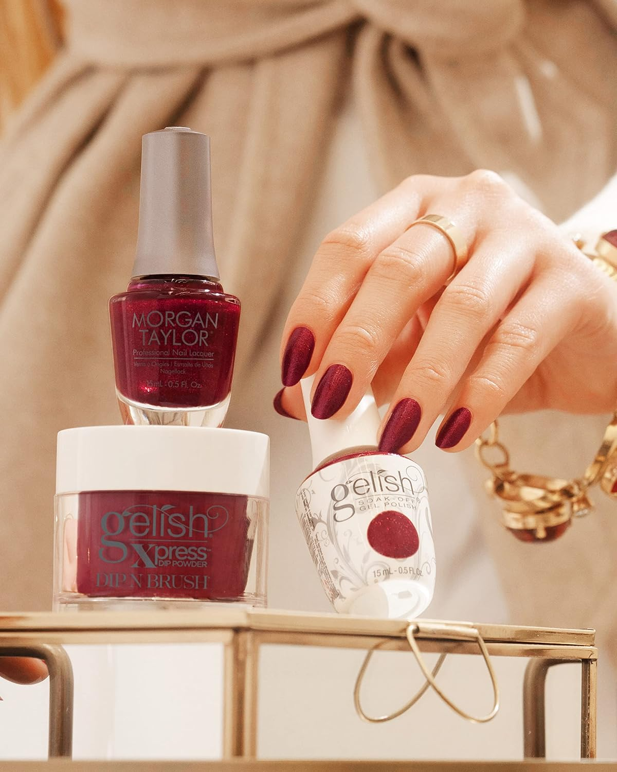 Gelish Professional Good Gossip Gel Polish, Red Glitter image number 6