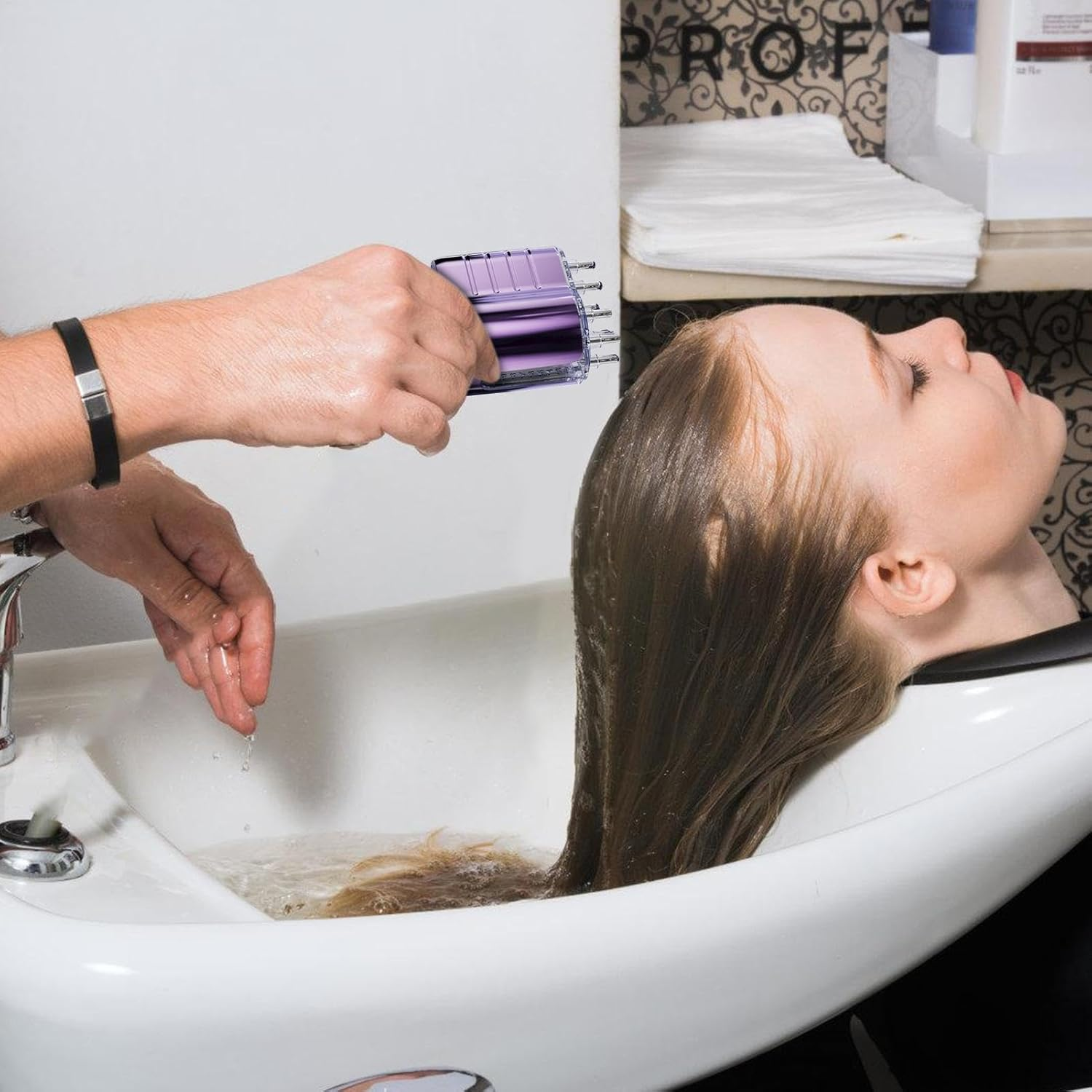 Electric Hair Oil Applicator, Scalp Massager, Hair Growth Brush, Red Light, Vibration Massage, Microcurrent Technology, Home & Travel Use, 2.32 X 1.38 X 2.52 Inches image number 6