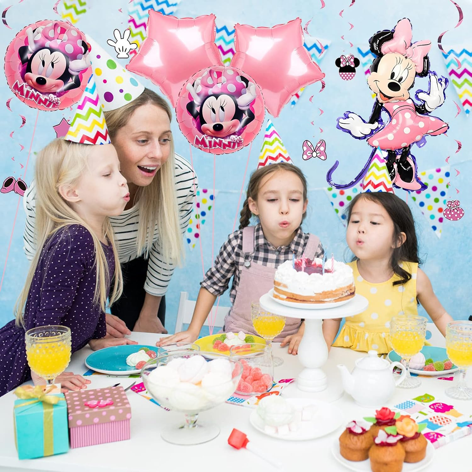 Minnie Birthday Balloons Set: 12 Pieces, Red and White, Star Shaped, Reusable, Biodegradable, Self-Sealing, Minnie Mouse, Butterfly Themed, Perfect for Young Girls' Birthdays