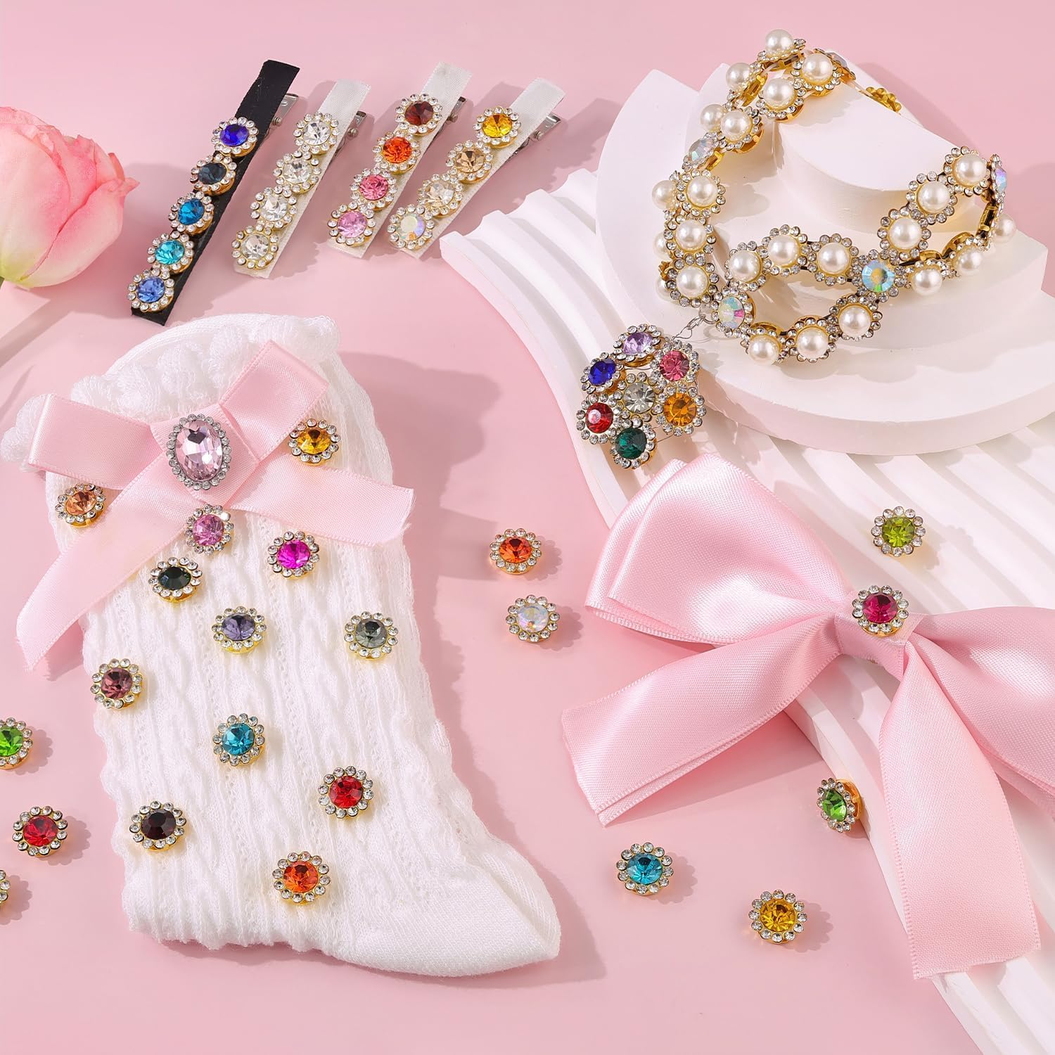 Rhinestones 200PCS 25 Mixed Colors Sew on Bedazzling Gems, Crystal Glass with Metal Base Flower Shape Claw Flatback for Crafting, Bedazzling on Clothes Shoes Hats Bags & Sewing Accessories