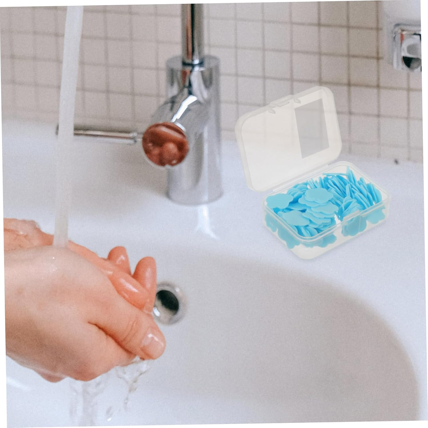 Sosoport Portable Travel Soap Sheets Mini Soap Slices for Hand Washing Blue Milk Scent 1 Box for Boys and Girls and Adults for Outdoor and Travel Use image number 4
