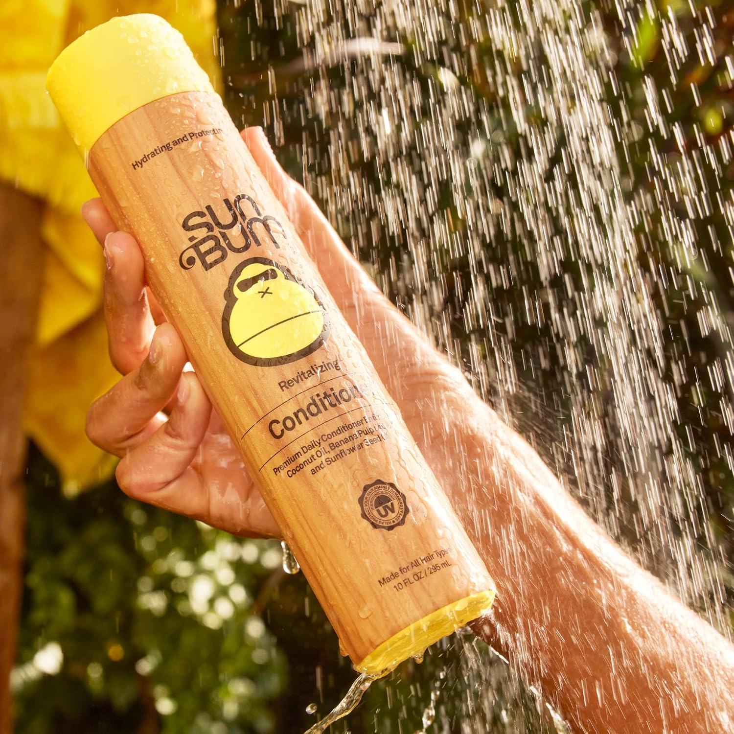 Sun Bum Revitalizing Conditioner - Hydrating, Moisturizing & Shine Enhancing Hair Treatment - Vegan & Cruelty Free - 295Ml image number 3