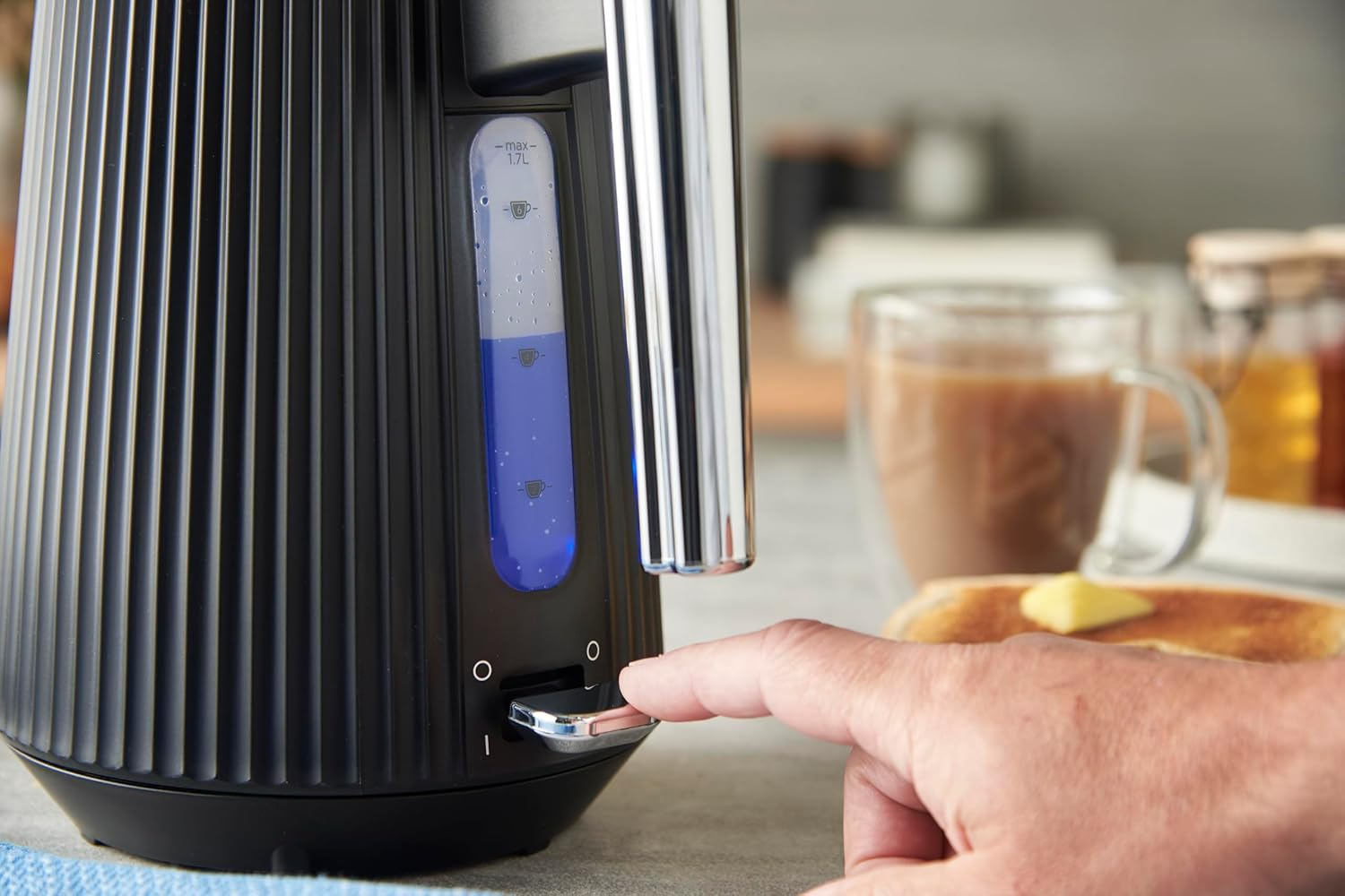 Russell Hobbs Bronte Kettle, RHK2675BLK, Distinctive Design, Internal Illumination, Perfect Pour, Push-To-Open Lid, Black image number 2