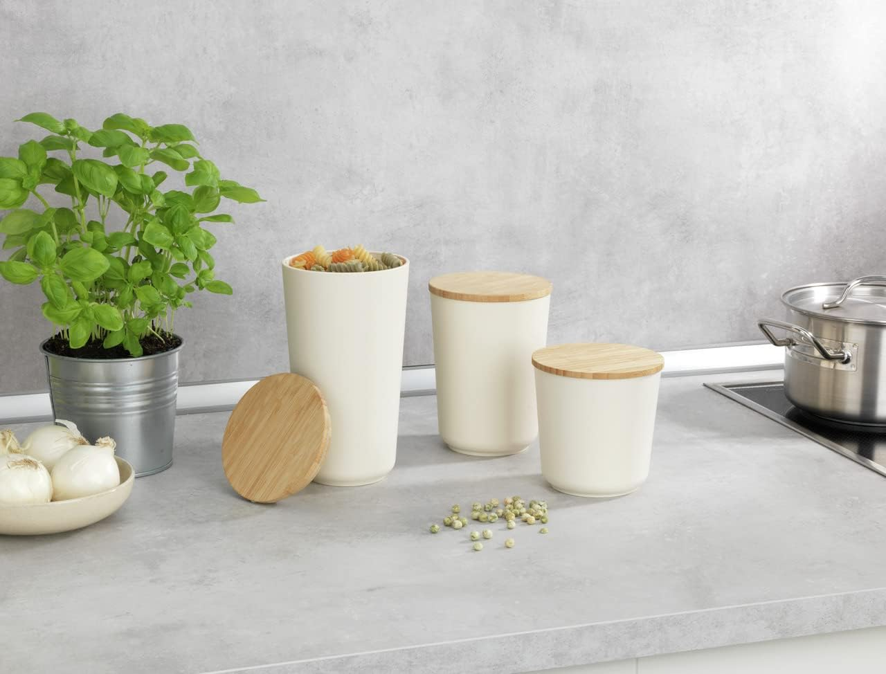 WENKO Plaia Storage Jar, 750 Ml, Cream Storage Jar with Bamboo Lid, Equipped with a Silicone Ring, Airtight Closure, Dishwasher Safe Tin, Bpa-Free, Diameter 10.5 X 14.5 Cm image number 2