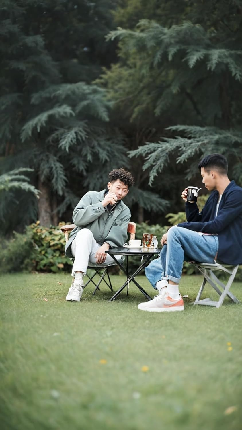 Compact Foldable Coffee Dripper & Stainless Steel V60 Filter Holder - Includes Storage Bag & 40 Filter Papers - for Camping, Travel, Office Use image number 4