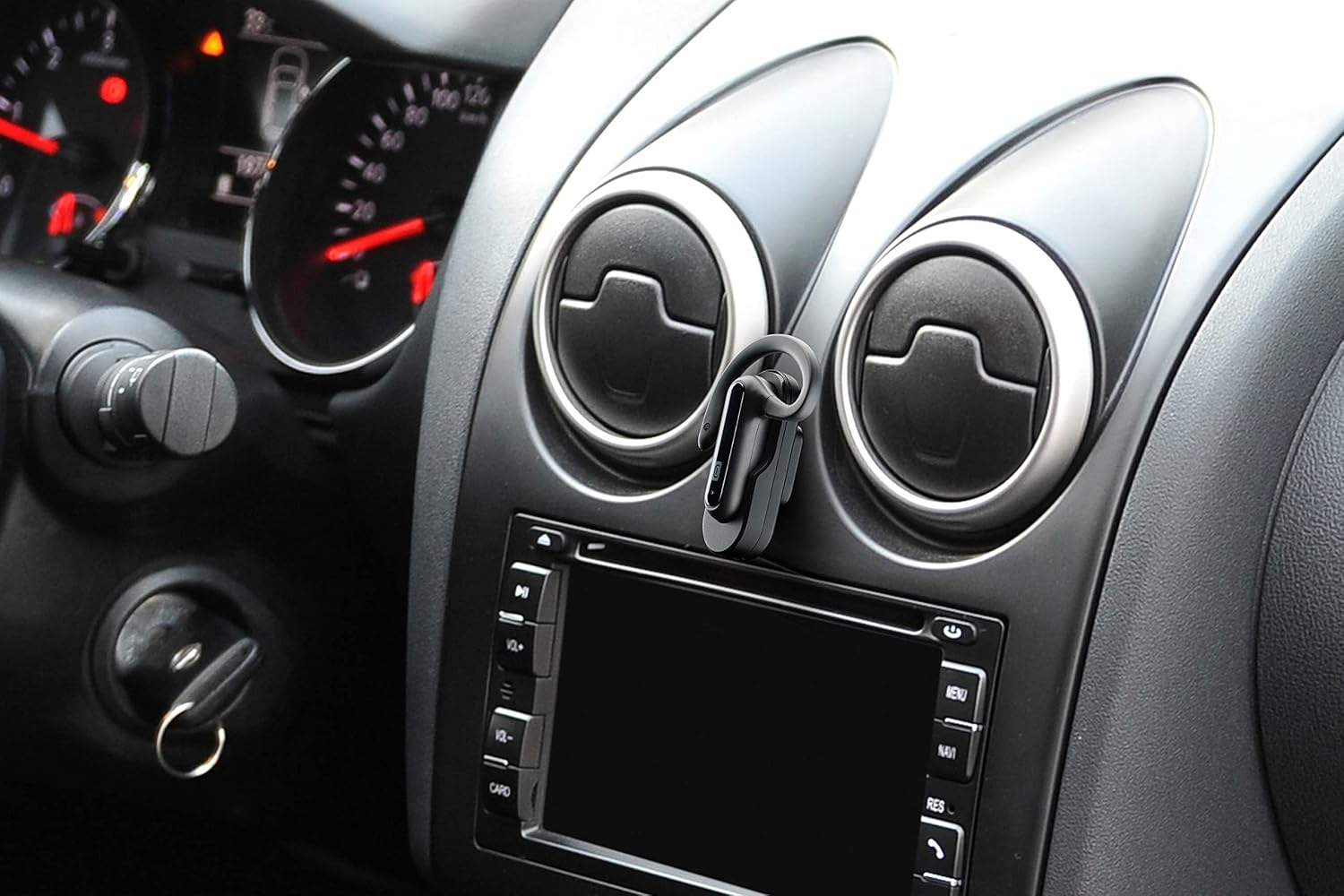 Cellularline | CAR Flat | Auricolare Bluetooth Mono Con Supporto Auto Da Bocchette Di Areazione O Adesivo - Talk Time: 6 Ore - Ricarica : 1.5 Ore - Portata: 10Mt image number 2