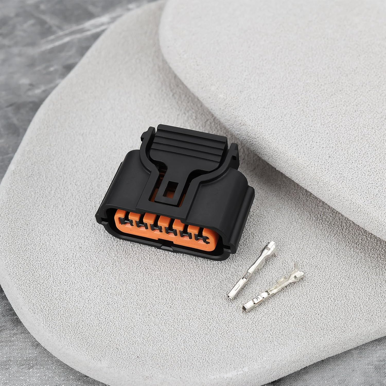 Ecsing 2Pcs 6-Pin Parking Sensor Connector with Terminal Compatible with Hyundai KIA 95720-D3000 99310-D4000