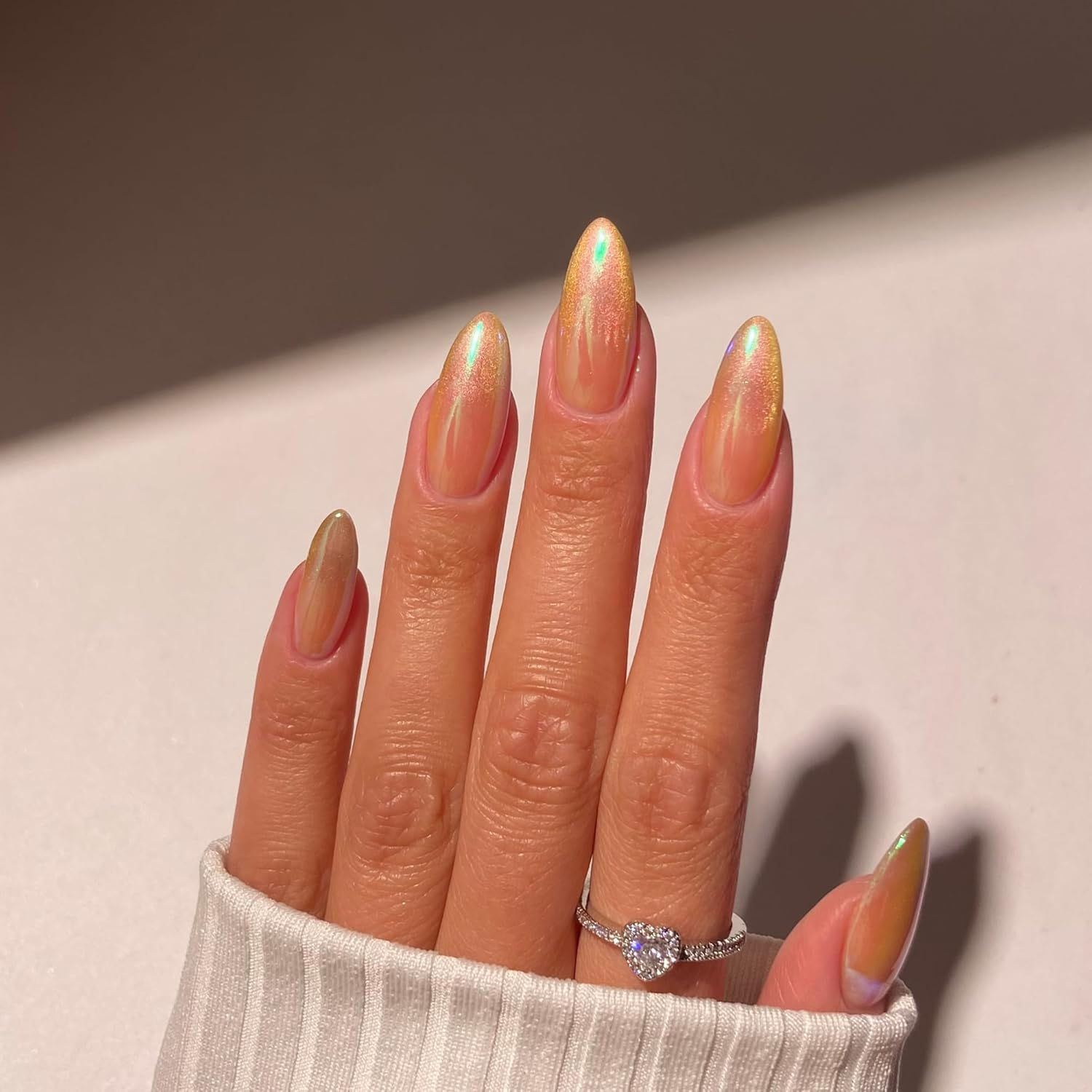 UV Nail Polish Top No Wipe Coat 7 Ml image number 2