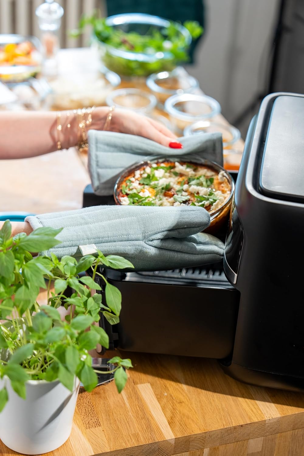 PYREX, Ideal Airfryer, Square Oven Dish, 20 X 17 Cm, Resistant Borosilicate Glass, 1 L, Homogeneous Baking, Oven, Microwave, Freezer and Dishwasher Safe