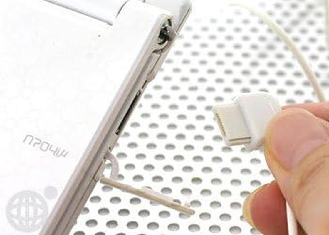 Owtec Earphones In-Ear Type Portable Flat Connector OWL-EP816/FTC(YG) - Gold image number 5