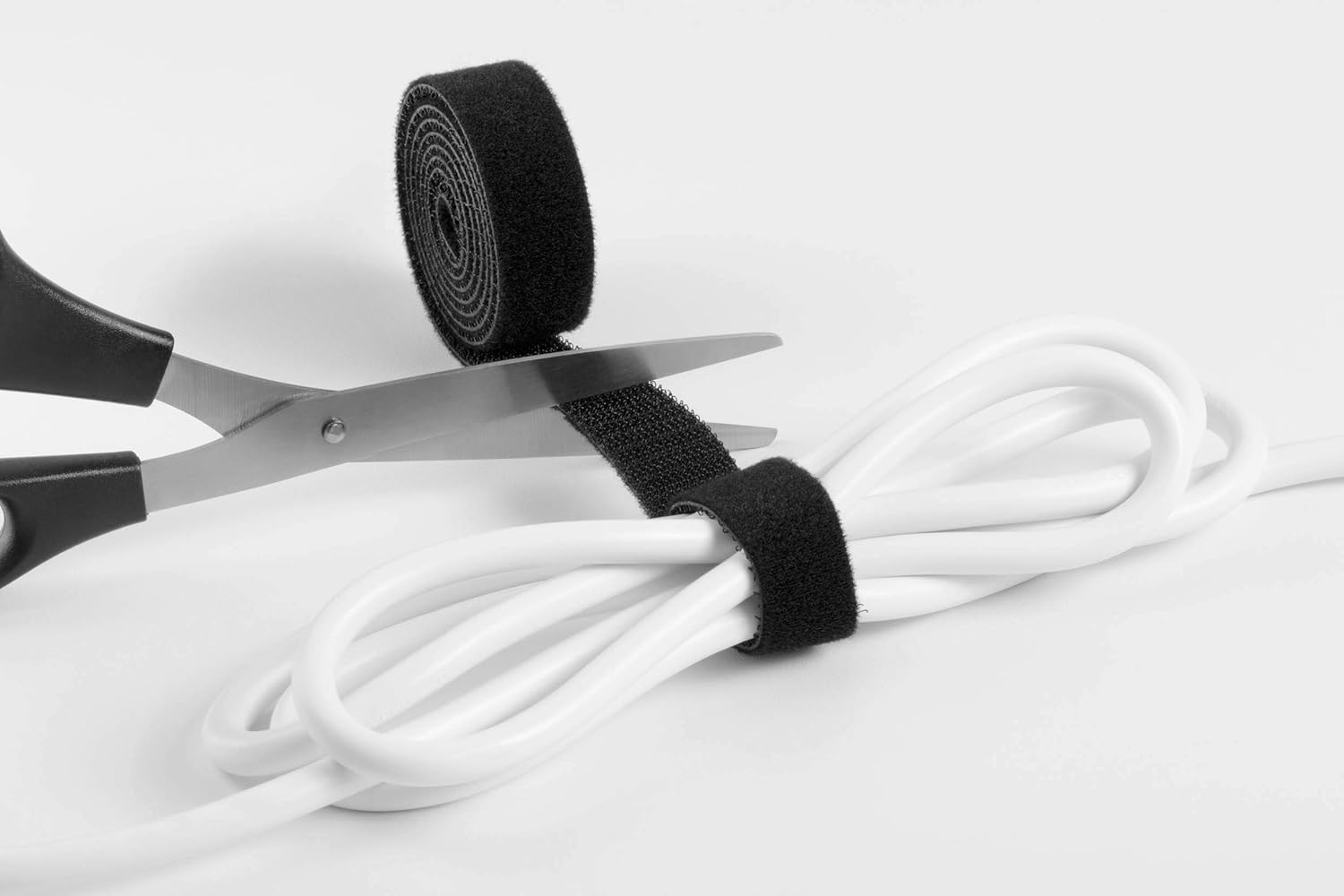 Durable 503101 CAVOLINE Grip 10 Black 10Mm Hook & Loop Cut to Size Cable Management Tie, Reusable Cable Tidy Wrap image number 3